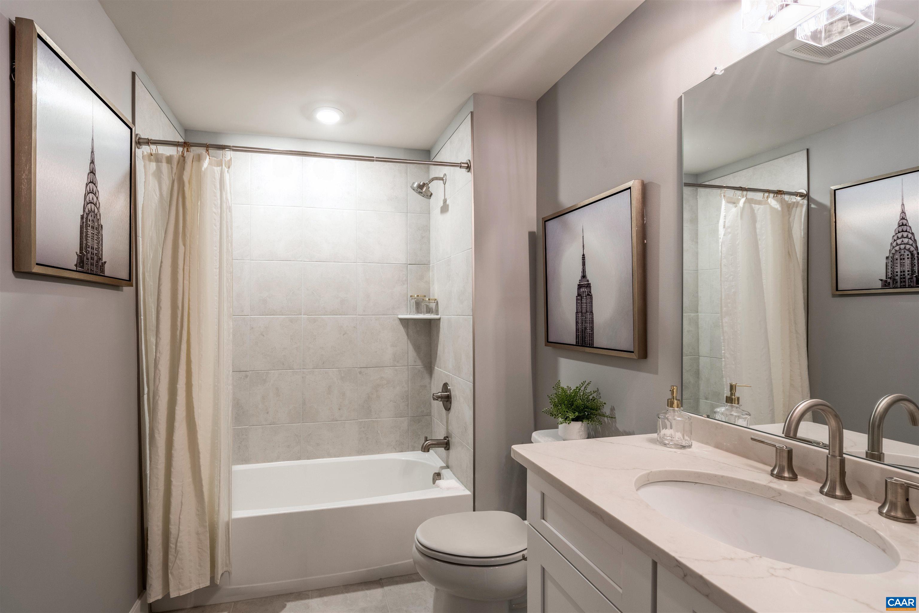 131B WHITE SANDS BLVD