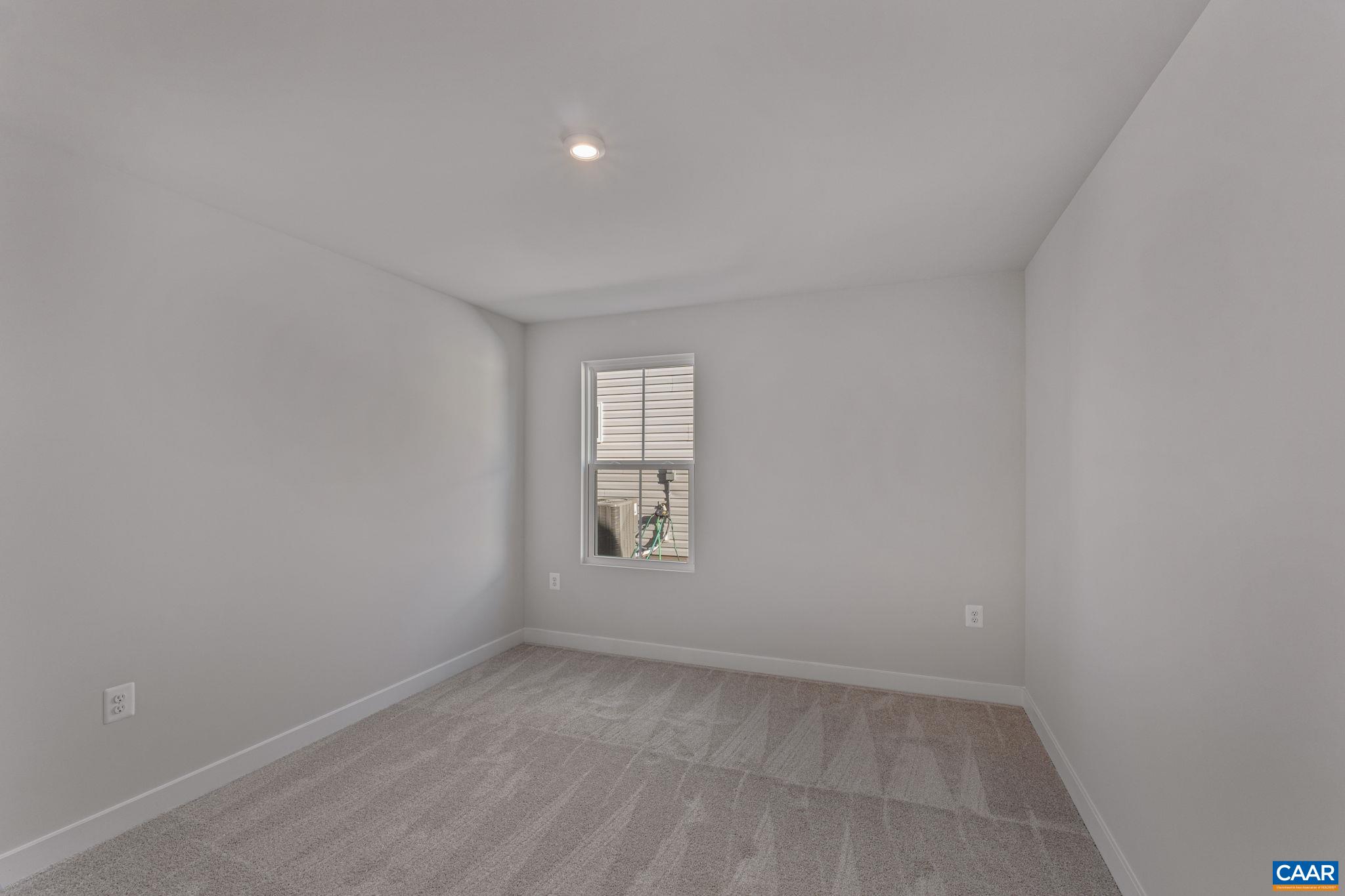 139 WHITE SANDS BLVD