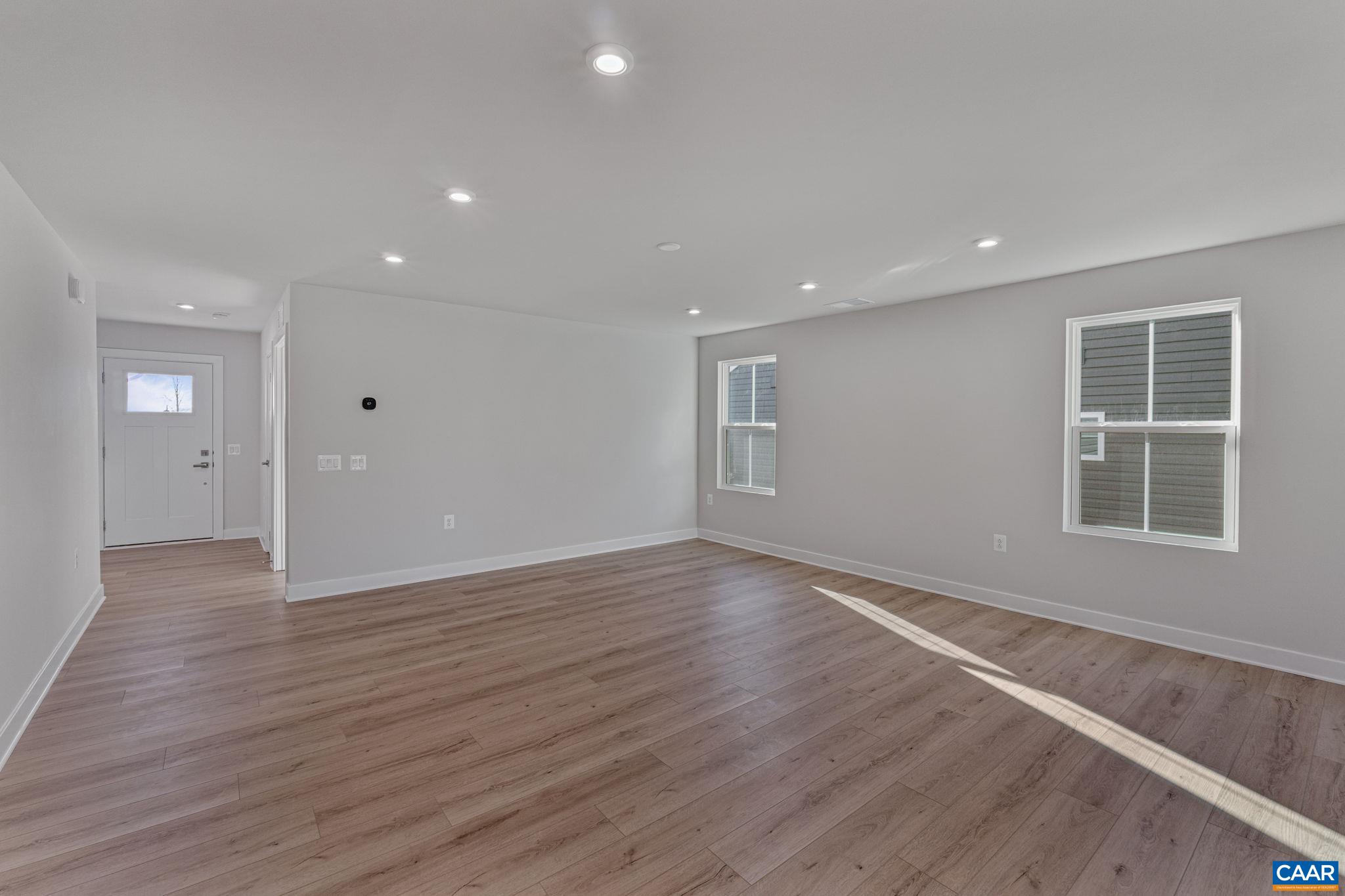 139 WHITE SANDS BLVD