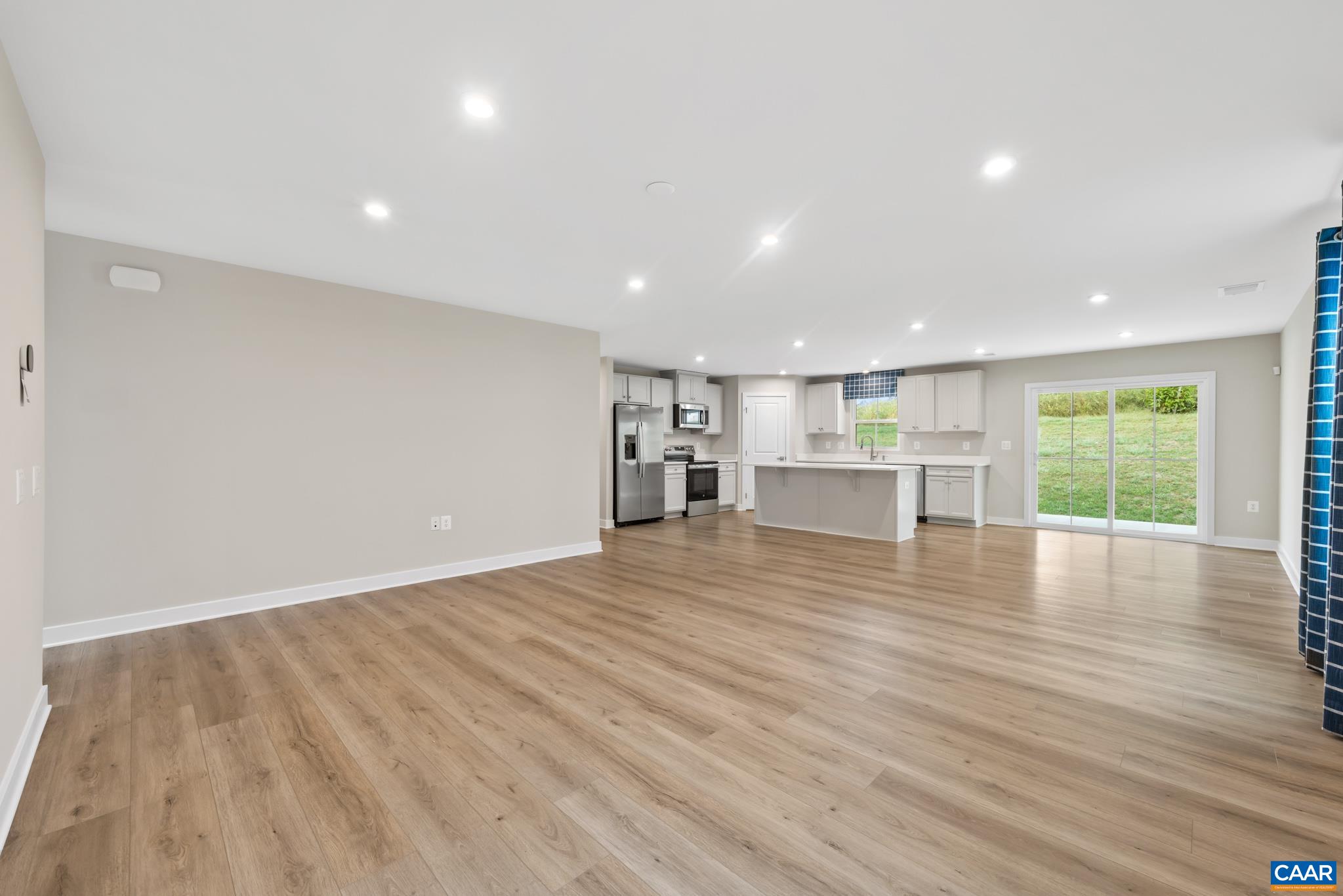 130 WHITE SANDS BLVD