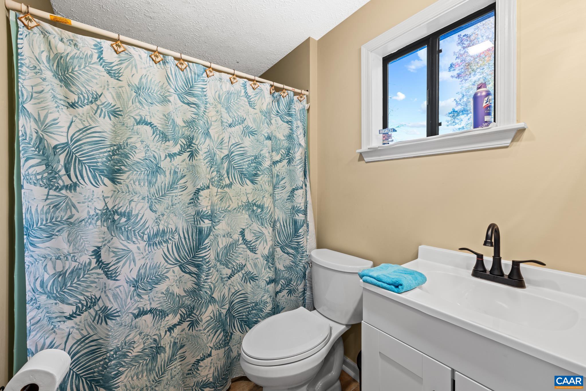 2530 GILLUMS RIDGE LN