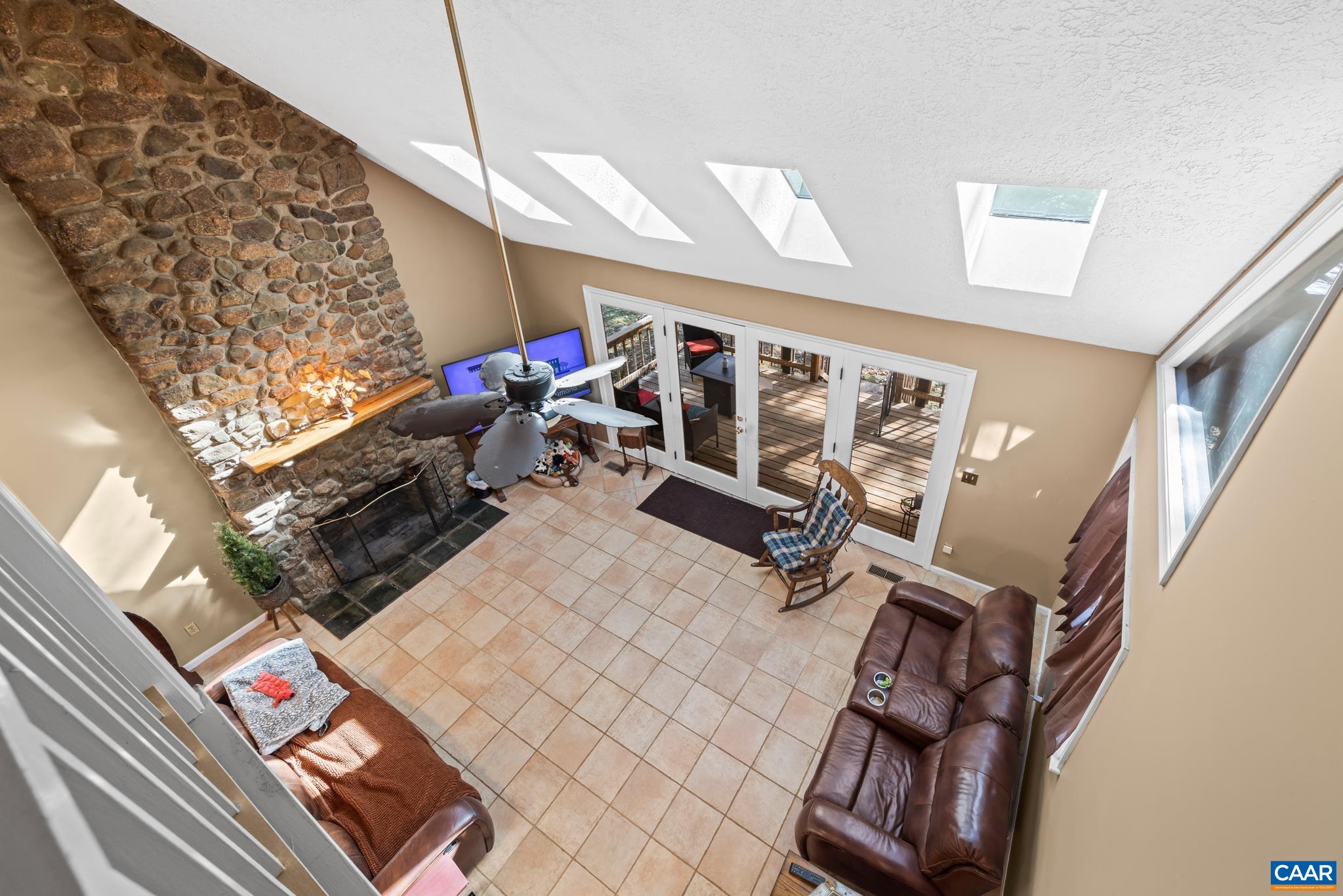 2530 GILLUMS RIDGE LN