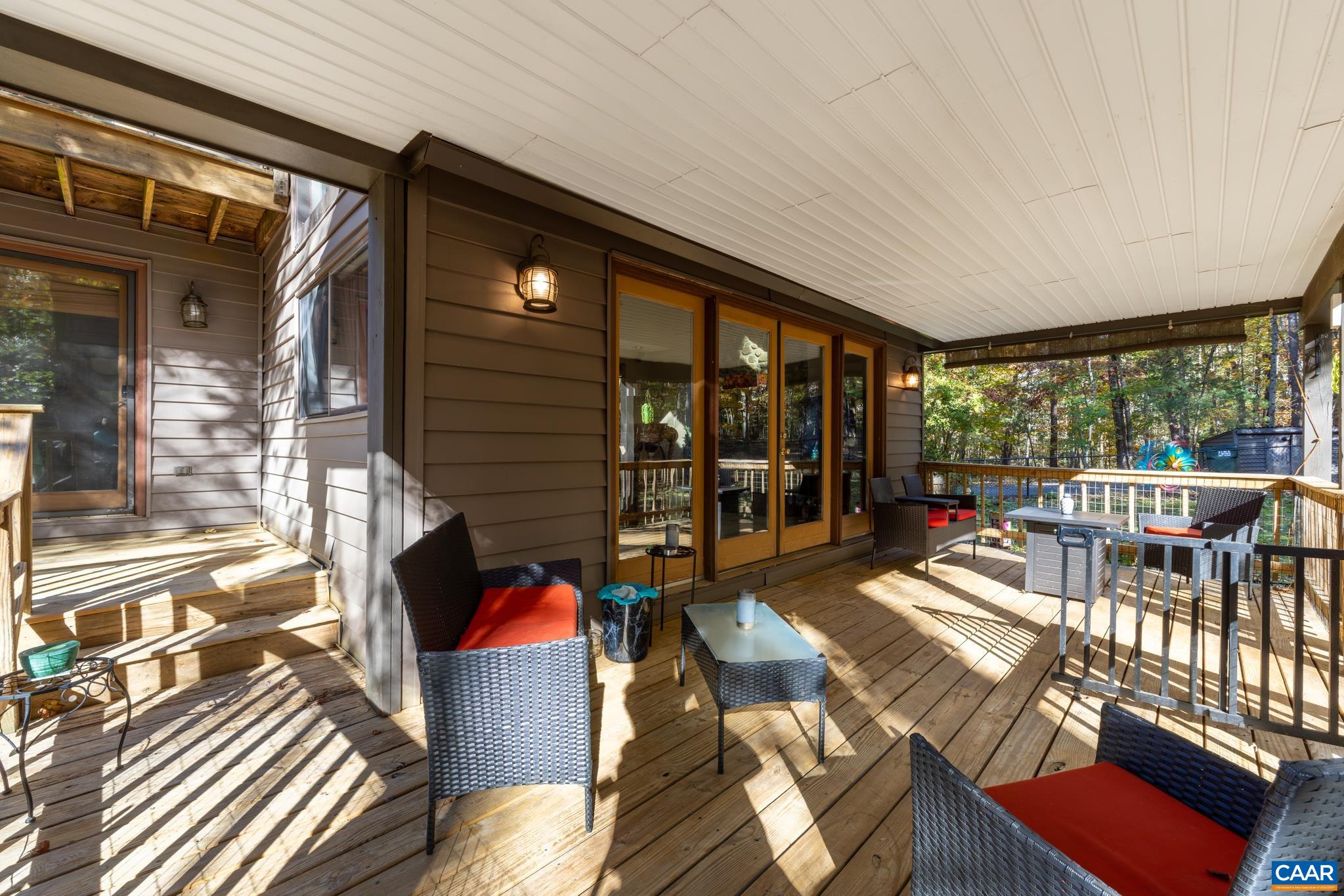 2530 GILLUMS RIDGE LN