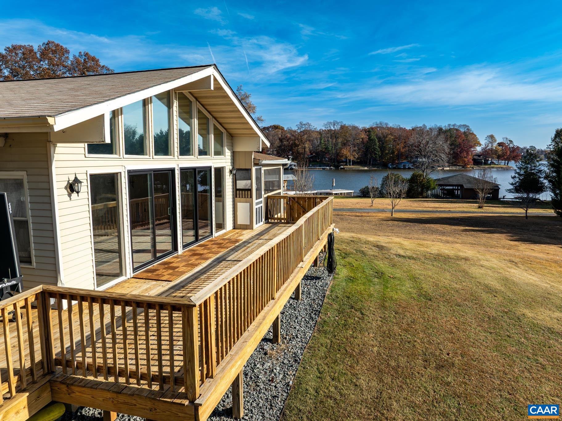 1753 NORTH LAKESHORE DR