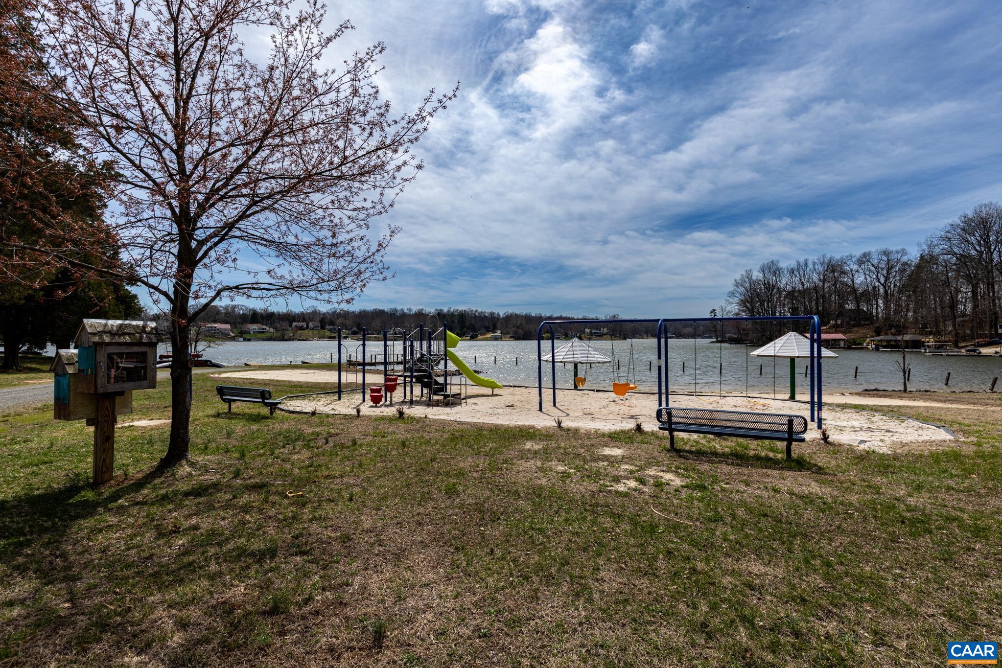 1753 NORTH LAKESHORE DR