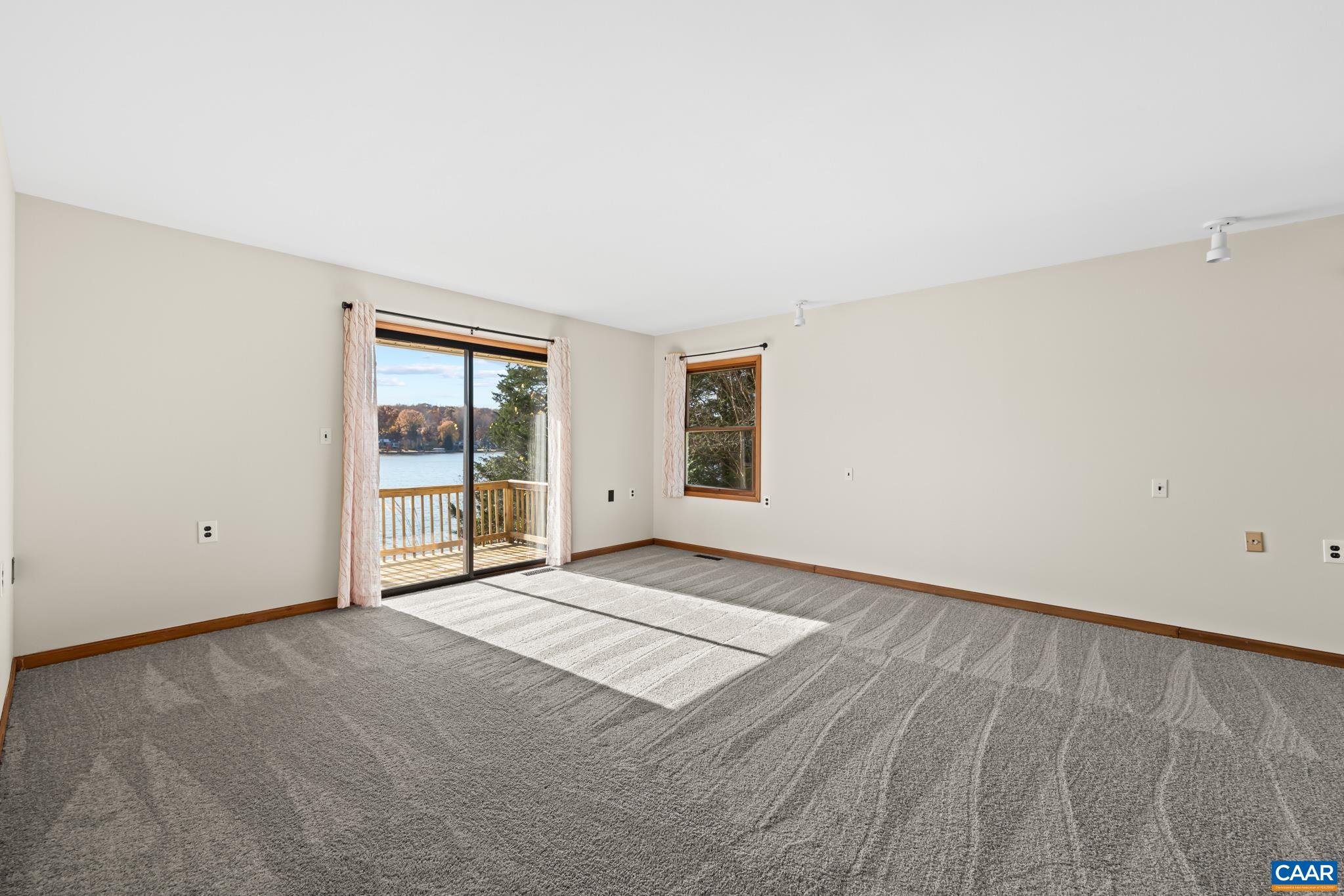 1753 NORTH LAKESHORE DR