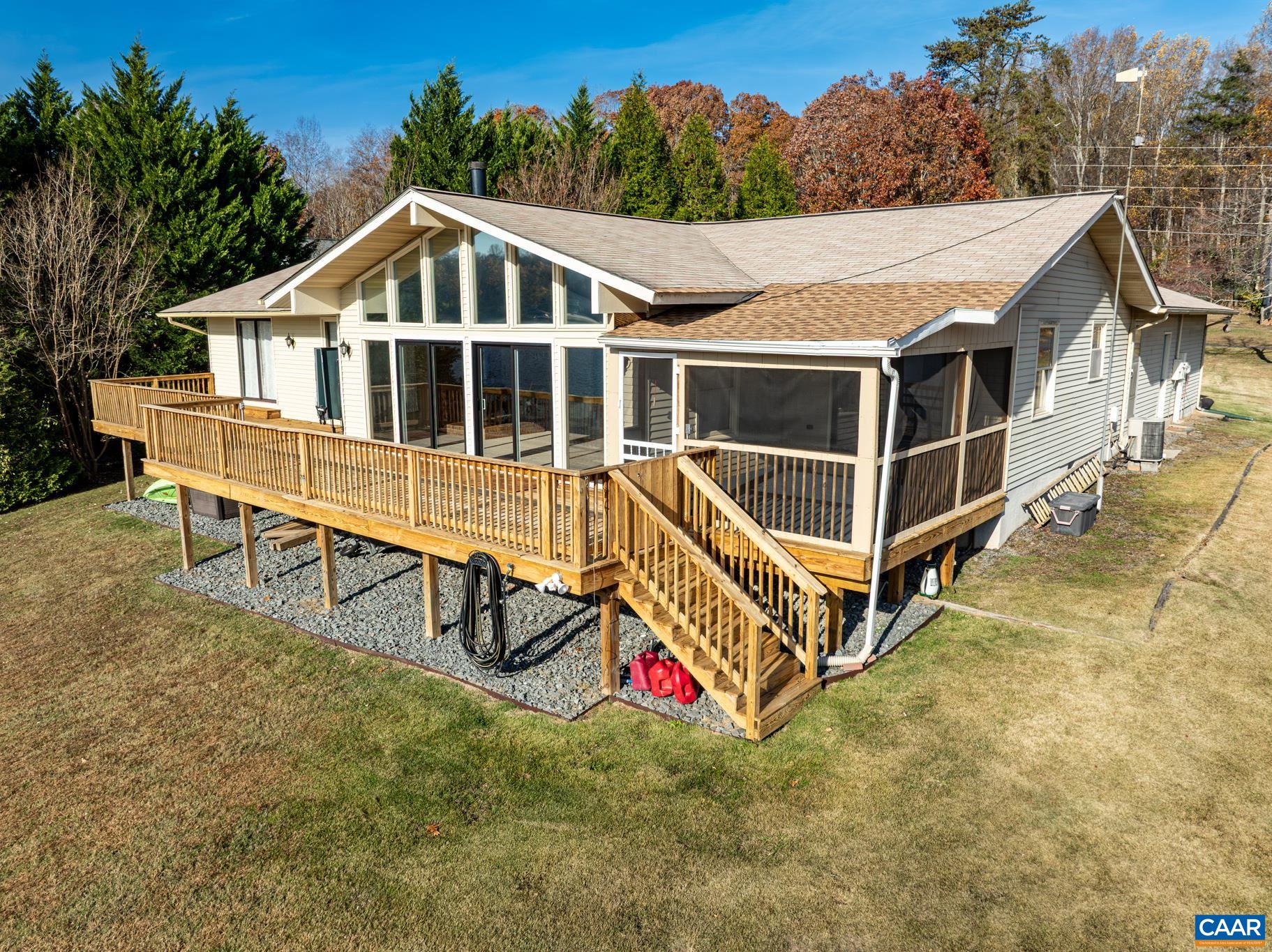 1753 NORTH LAKESHORE DR