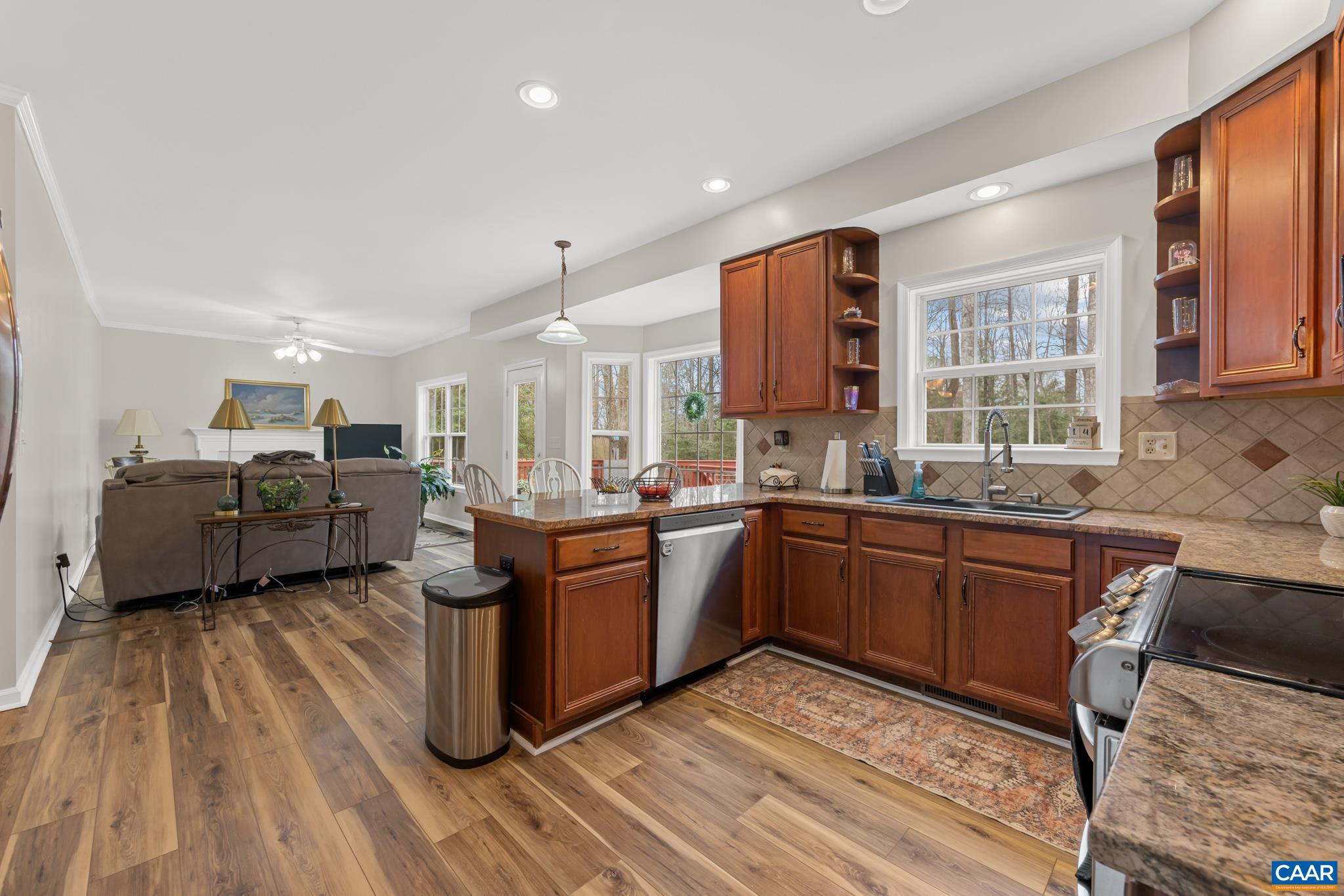 334 CARODON DR
