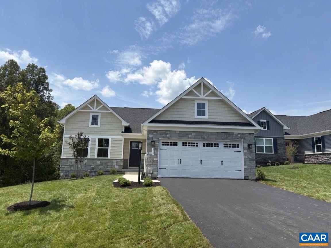 392 WHITE SANDS BLVD