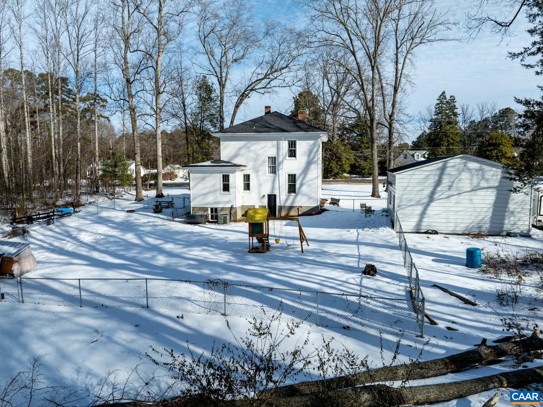4615 DAVIS HWY