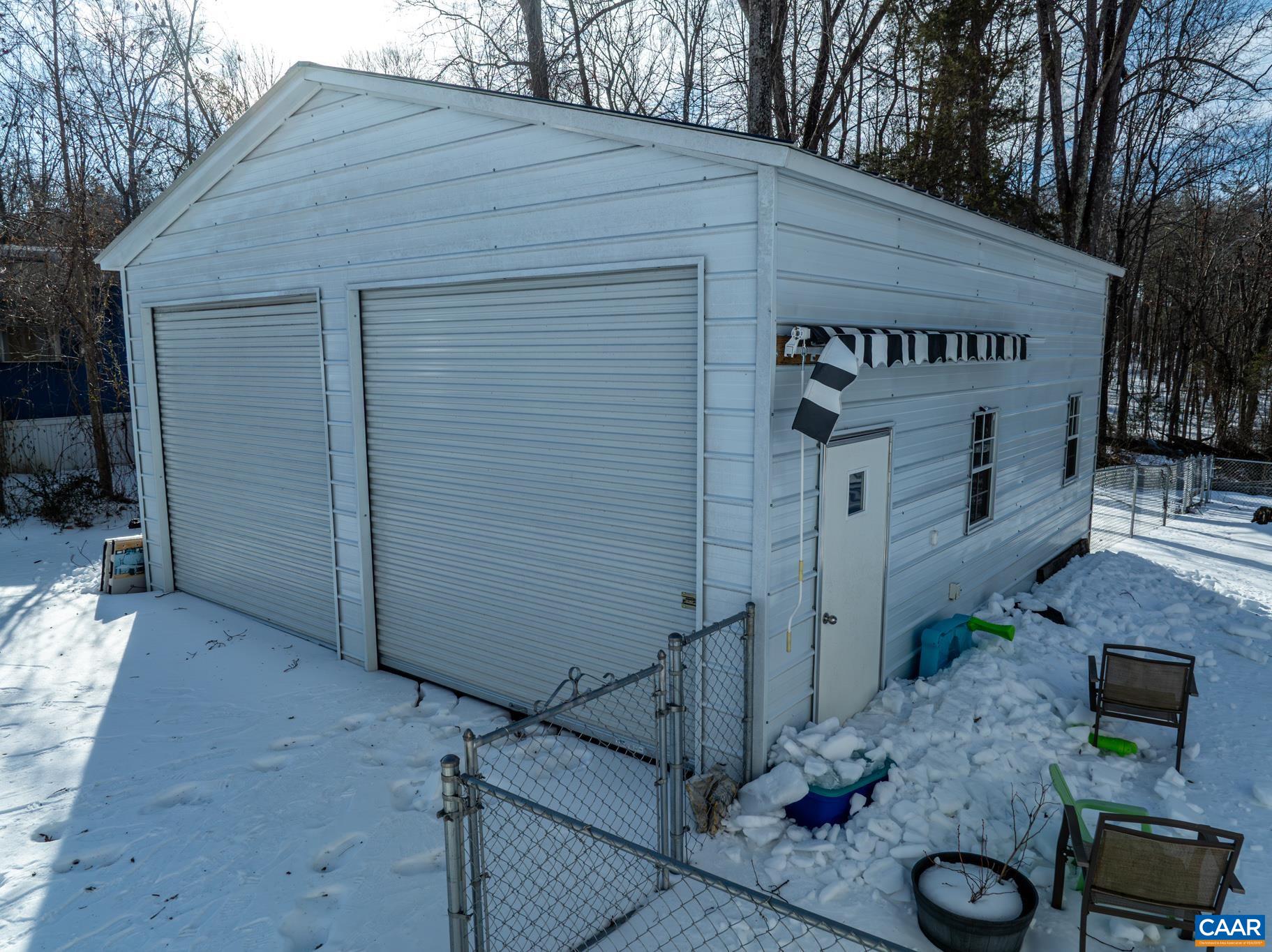 4615 DAVIS HWY