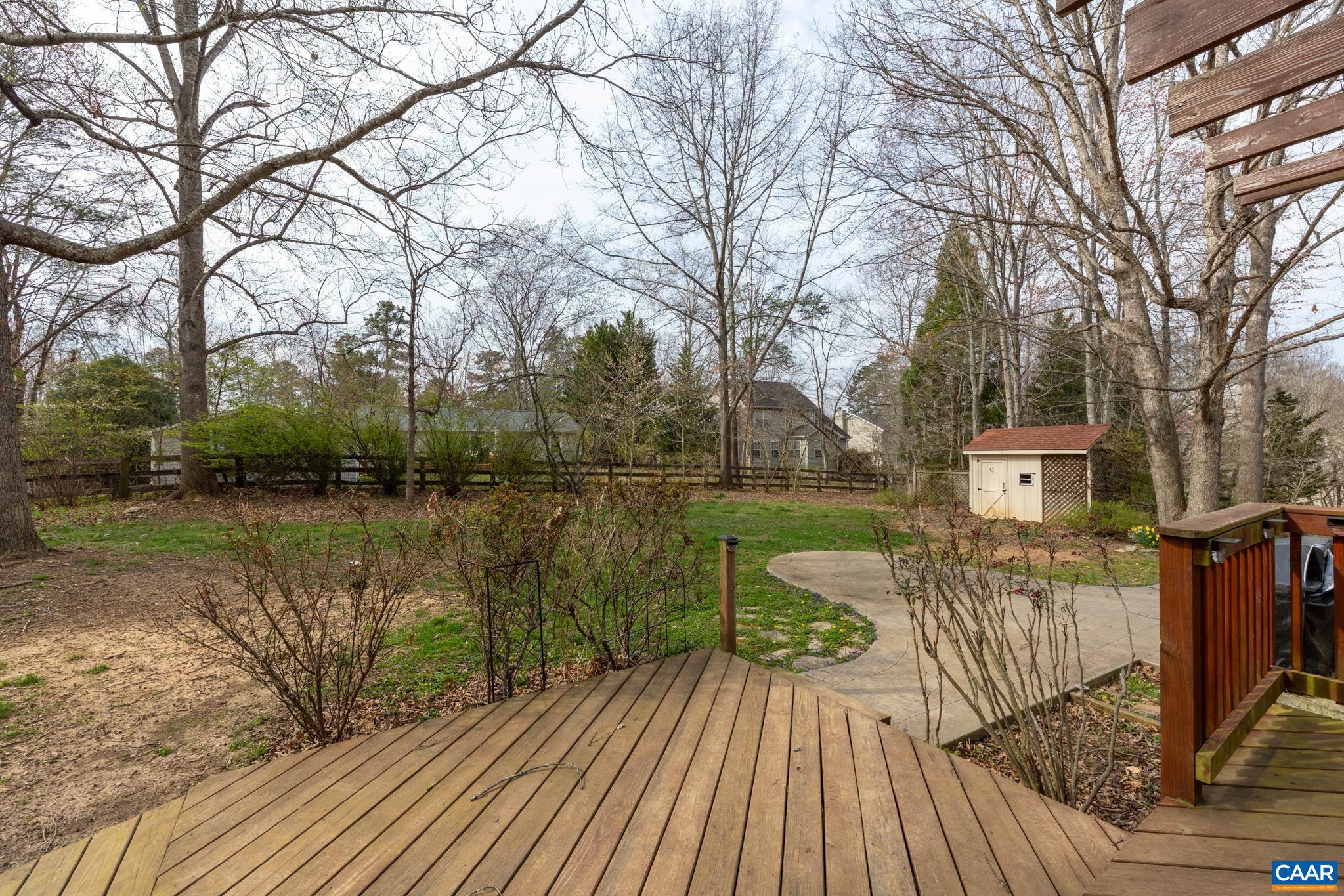 31 LAFAYETTE DR