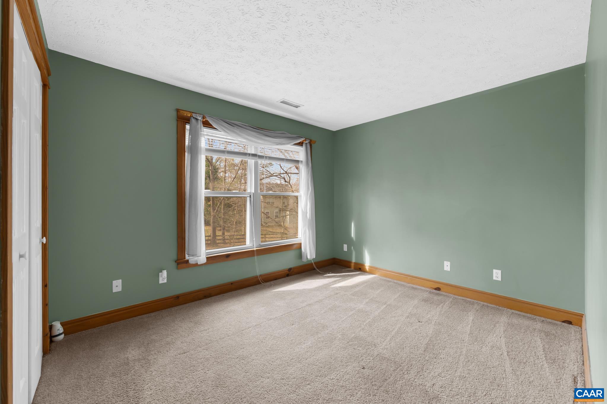 31 LAFAYETTE DR