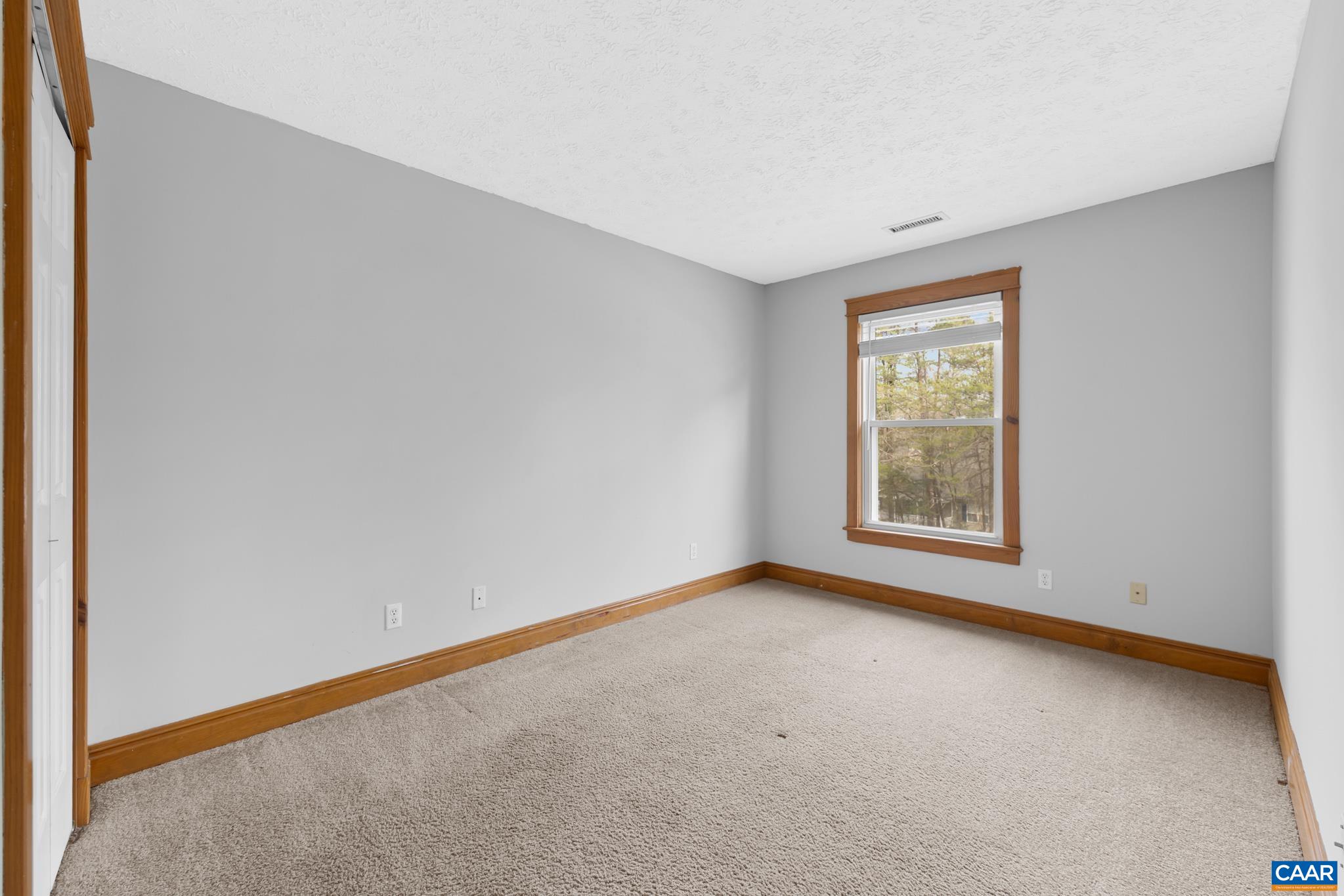 31 LAFAYETTE DR
