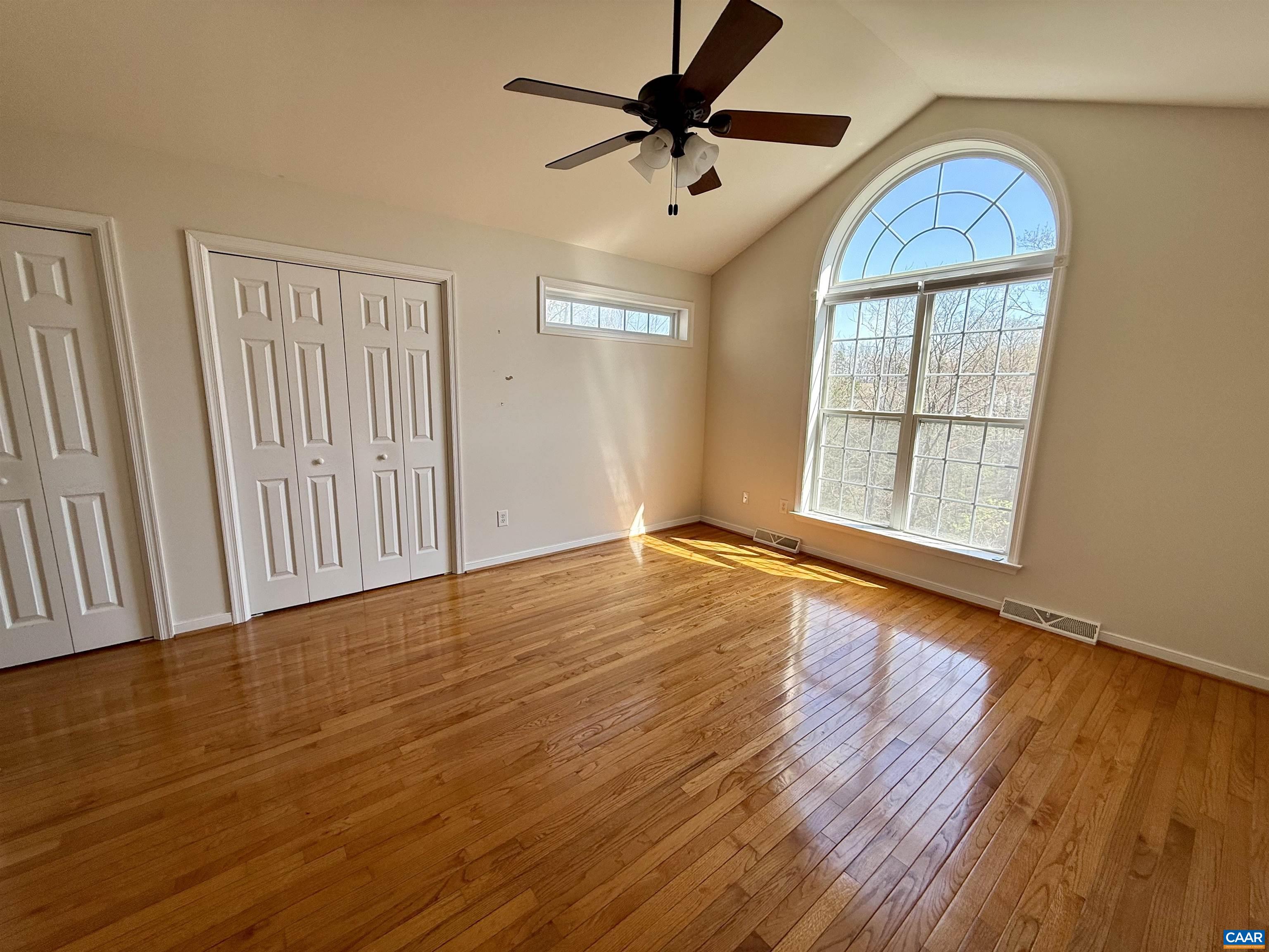 1310 COURTYARD DR
