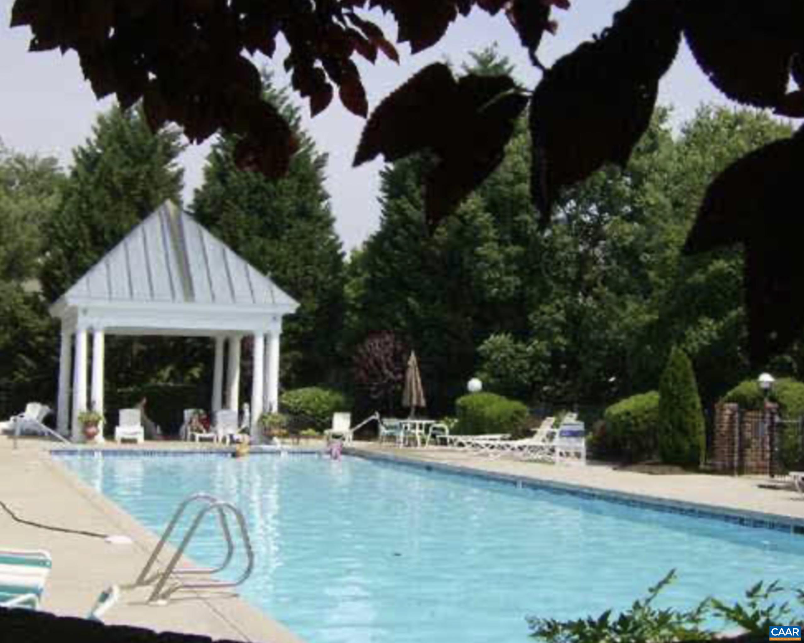 1310 COURTYARD DR