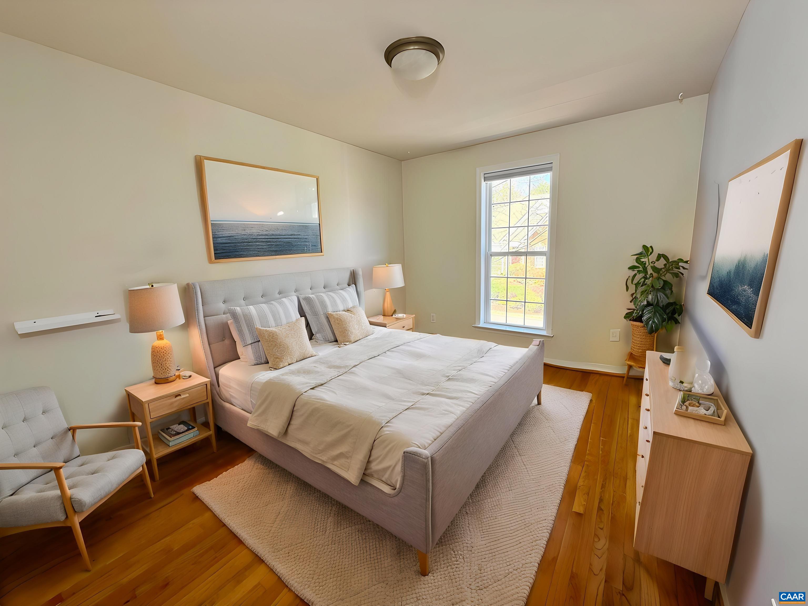 1310 COURTYARD DR