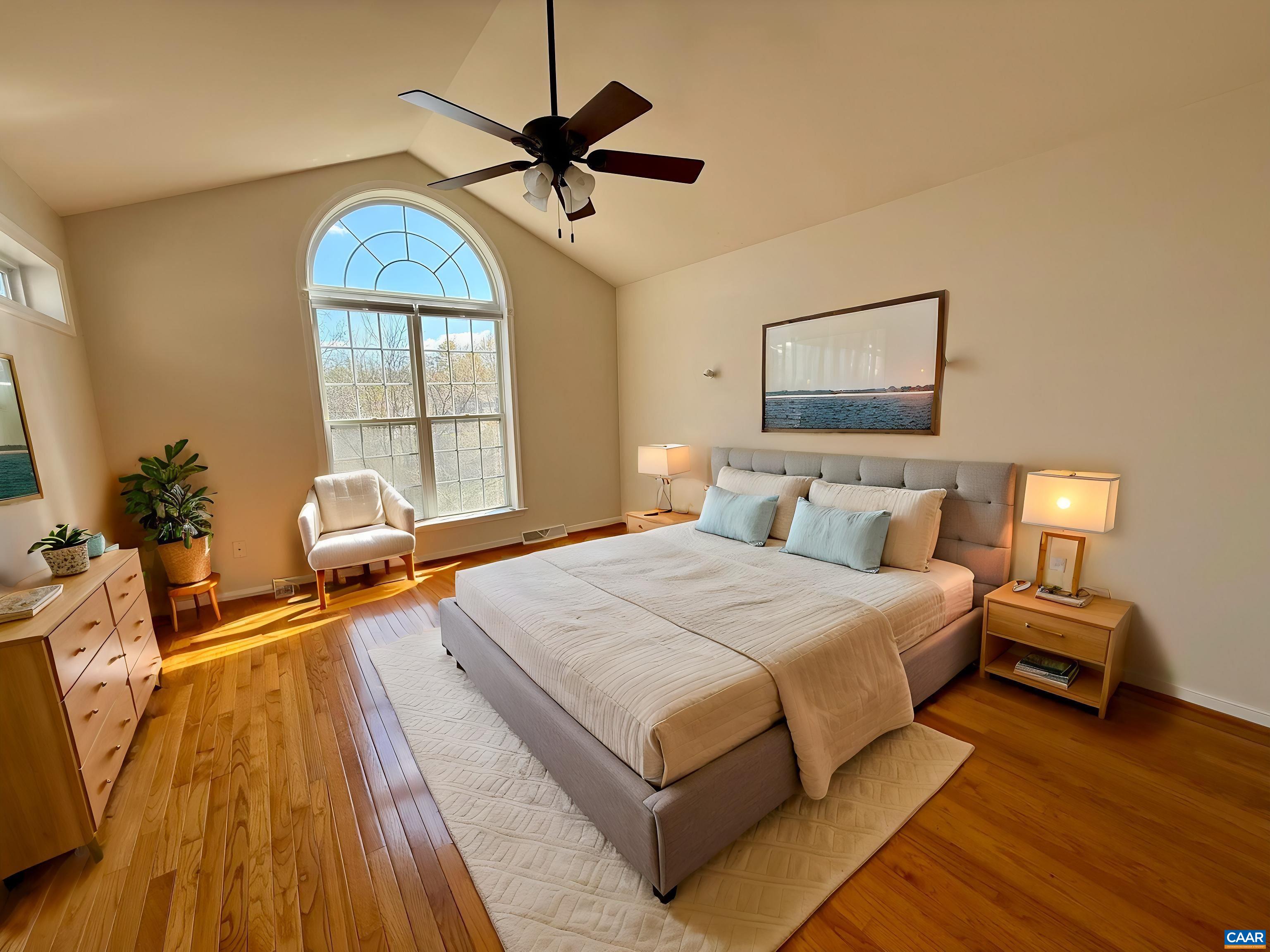 1310 COURTYARD DR