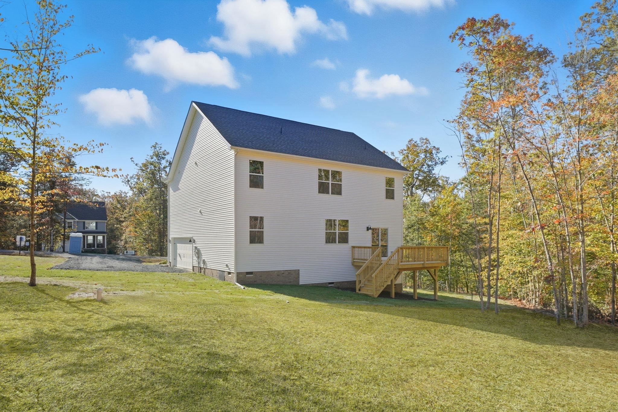 210 HAPPY VALLEY RD