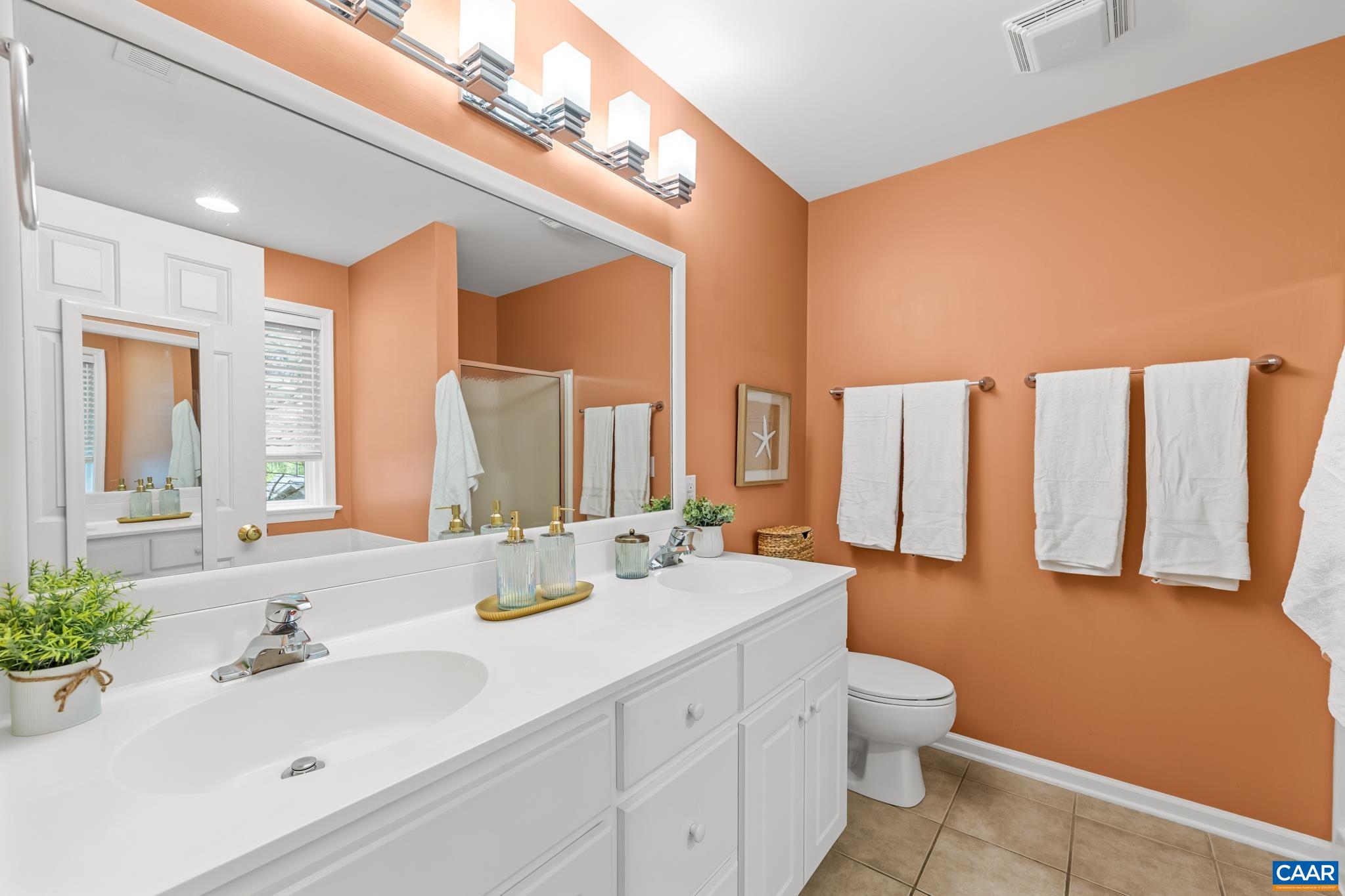 1111 SOMER CHASE CT