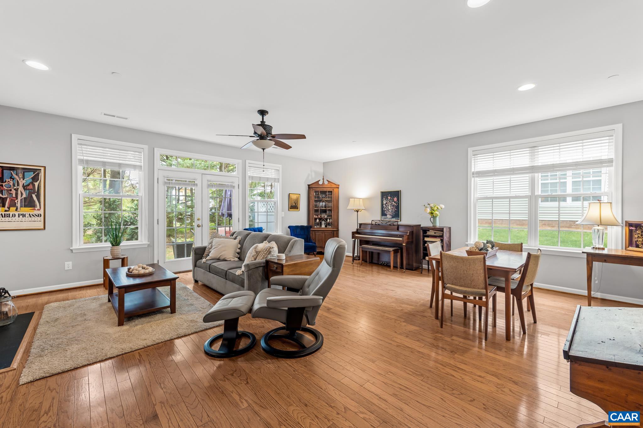 1111 SOMER CHASE CT