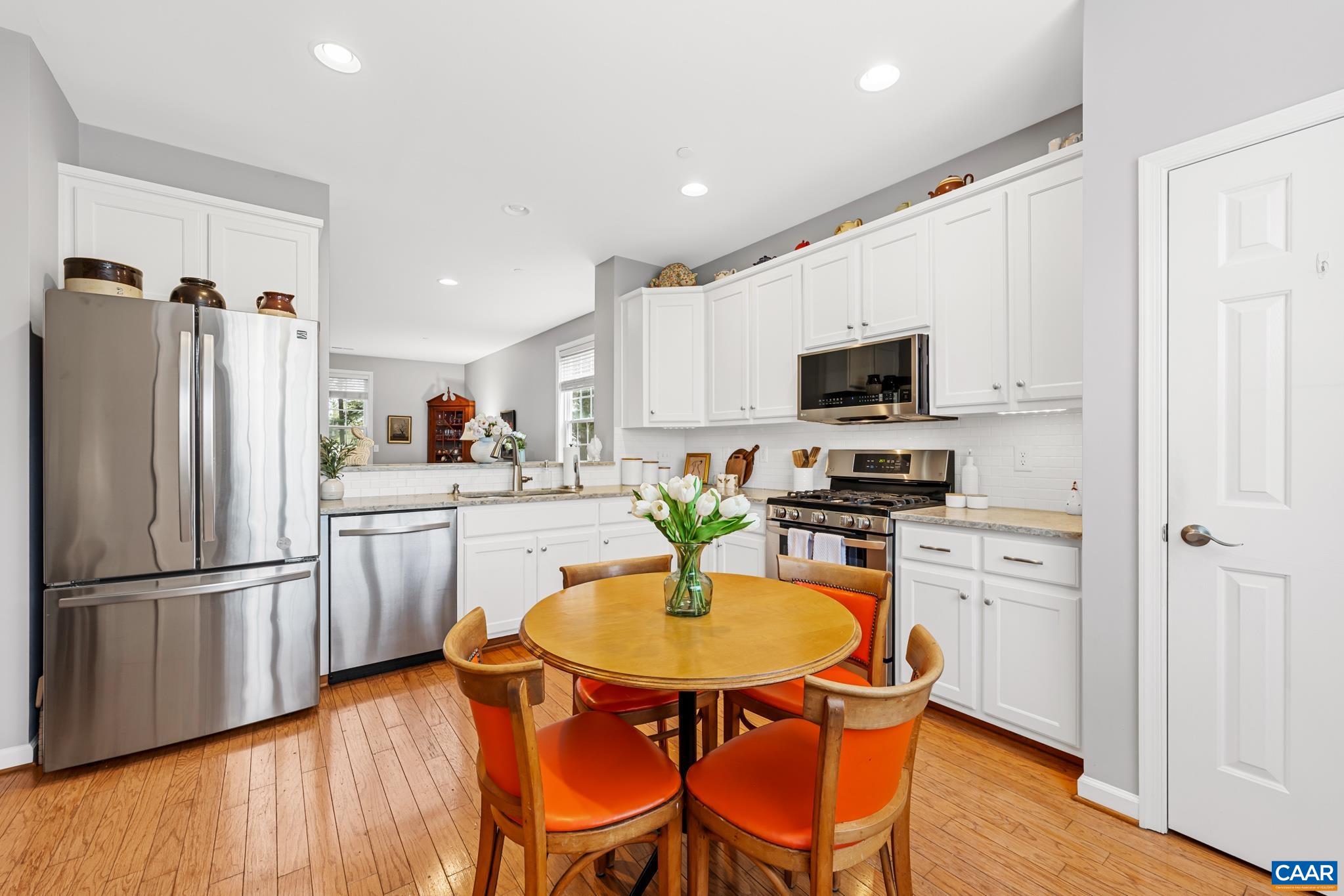 1111 SOMER CHASE CT