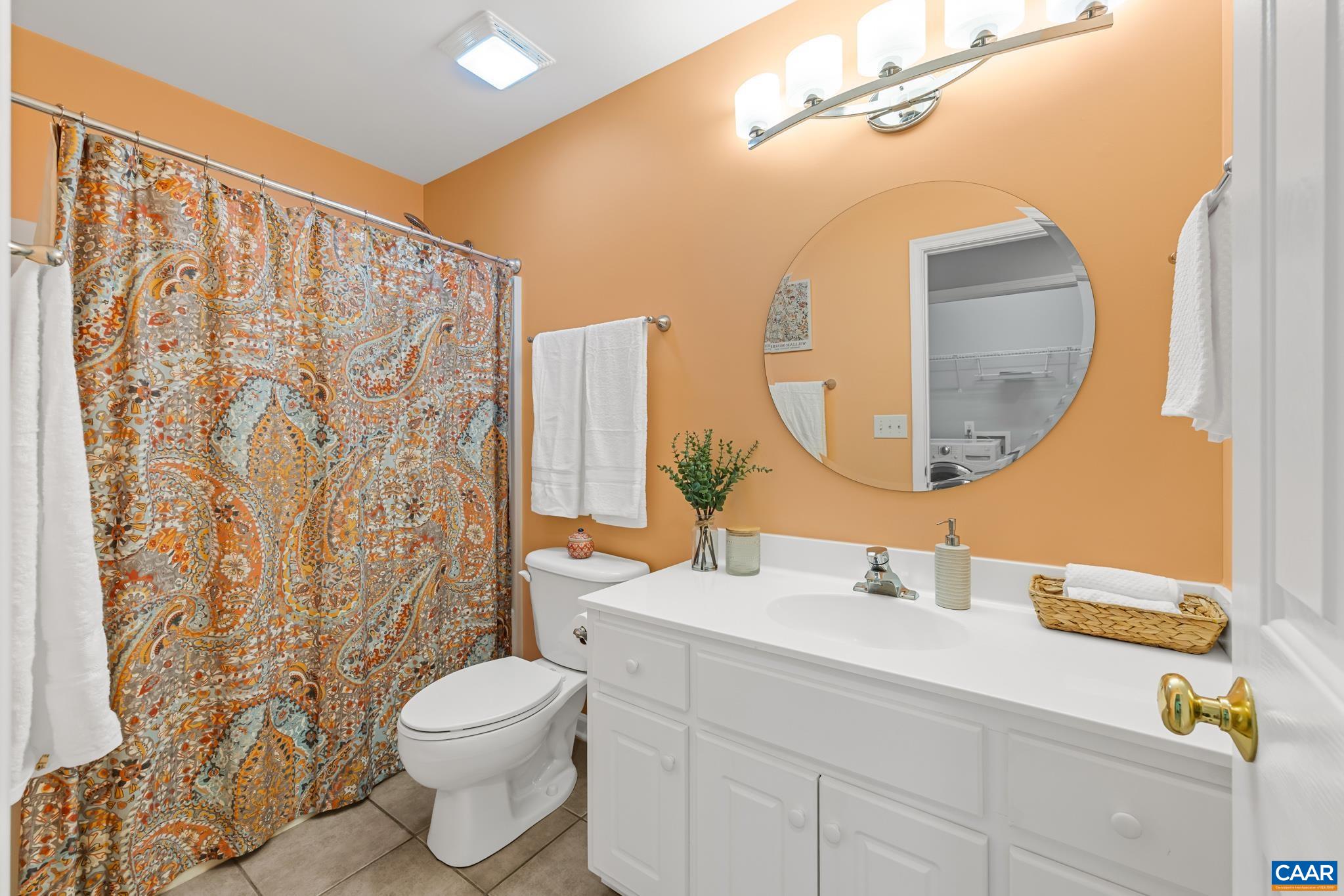1111 SOMER CHASE CT