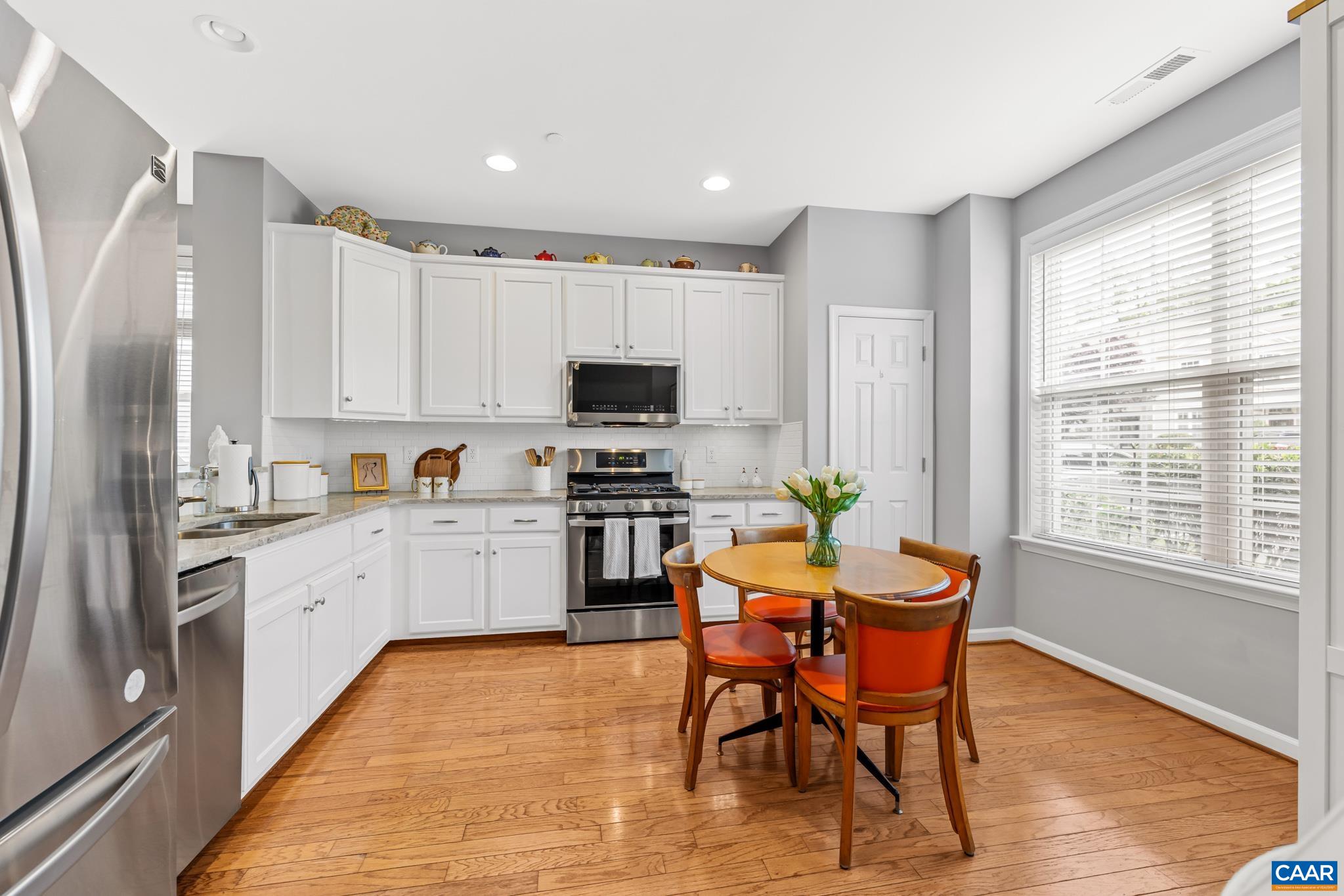 1111 SOMER CHASE CT