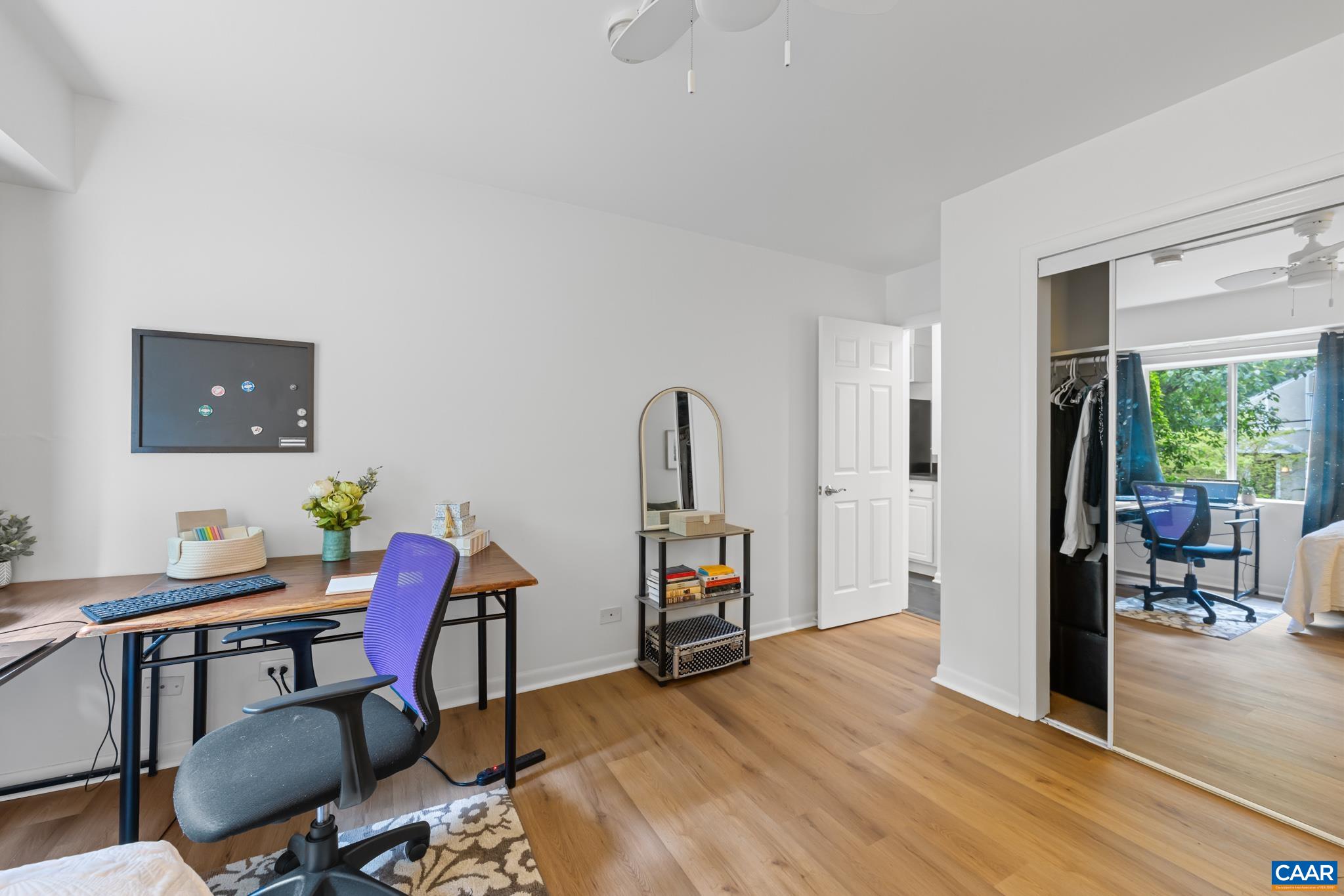 1800 JEFFERSON PARK AVE Unit: 86