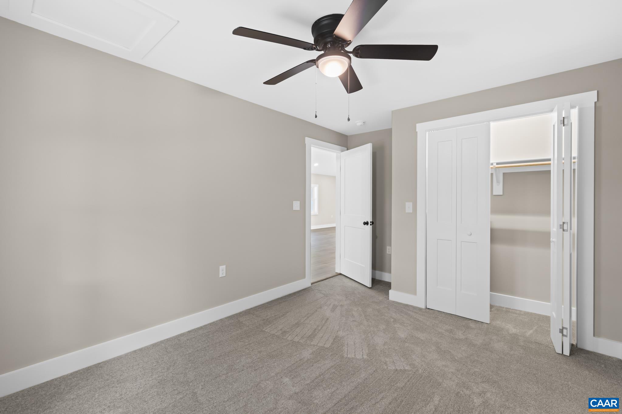 2155 THOMAS JEFFERSON DR