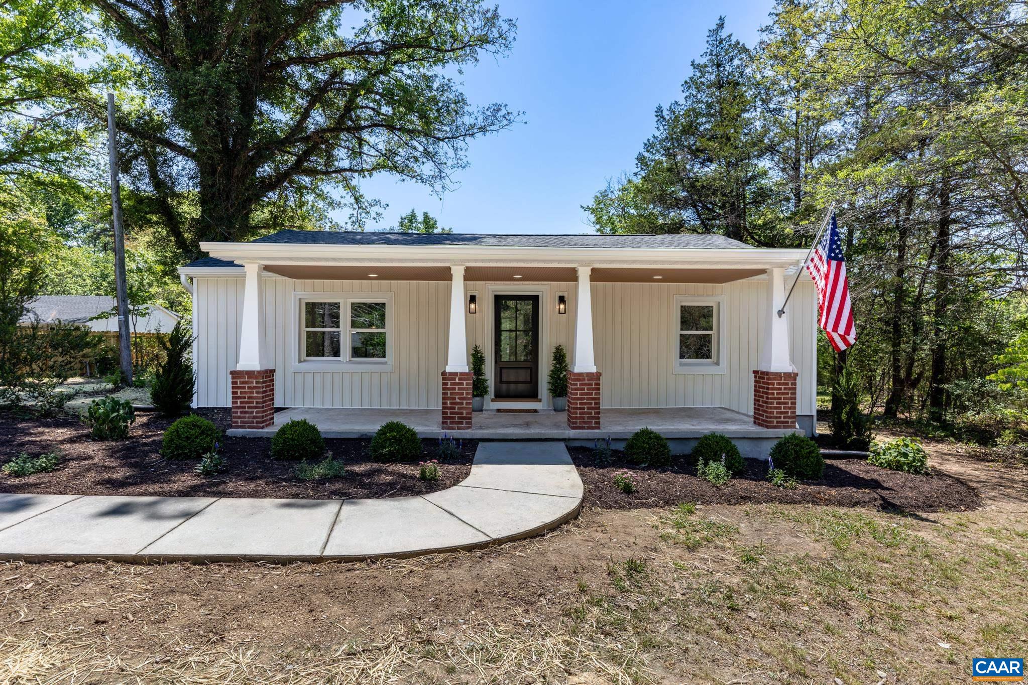 2155 THOMAS JEFFERSON DR