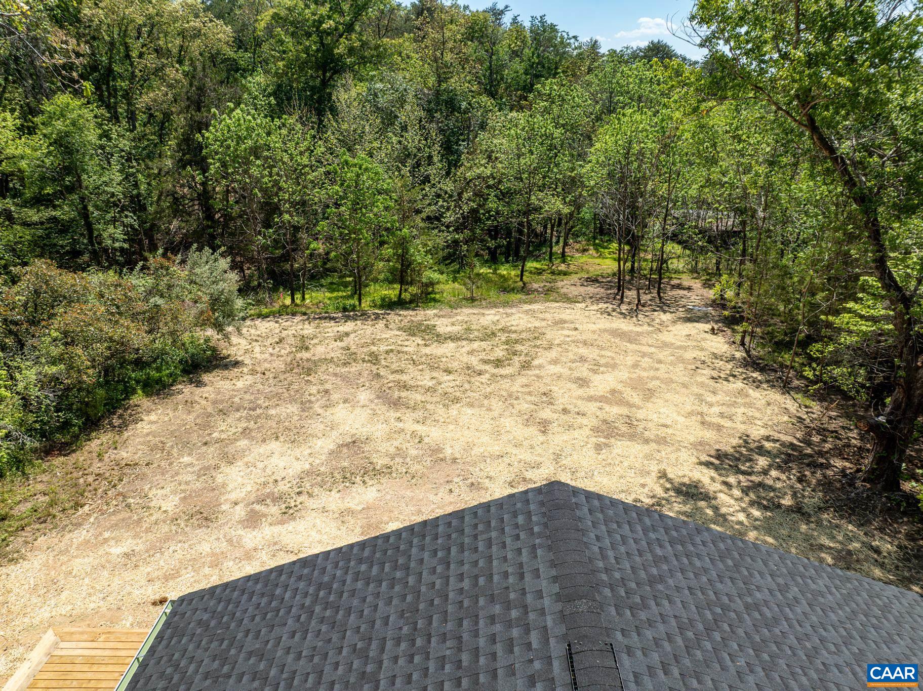 2155 THOMAS JEFFERSON DR