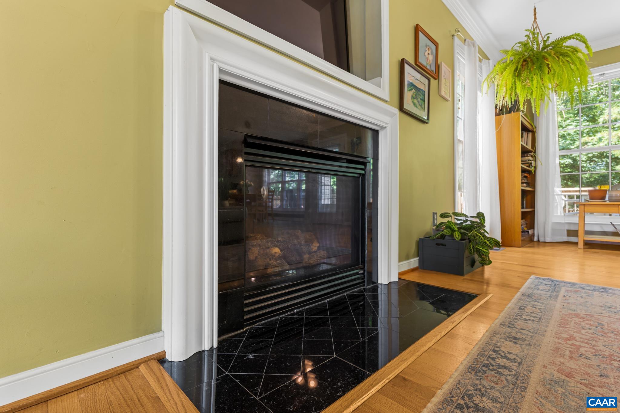 46 ROCK CREEK LN