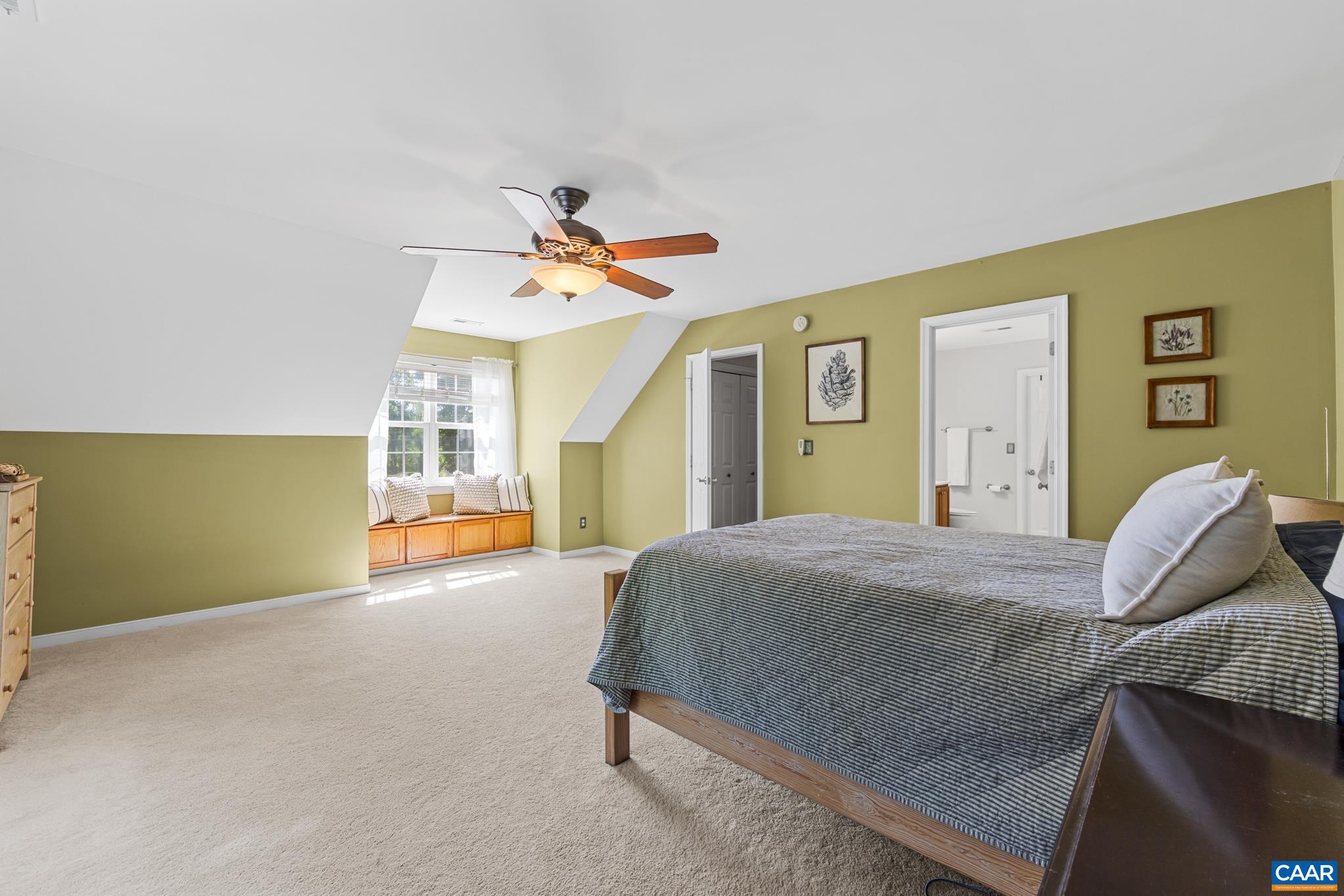 46 ROCK CREEK LN