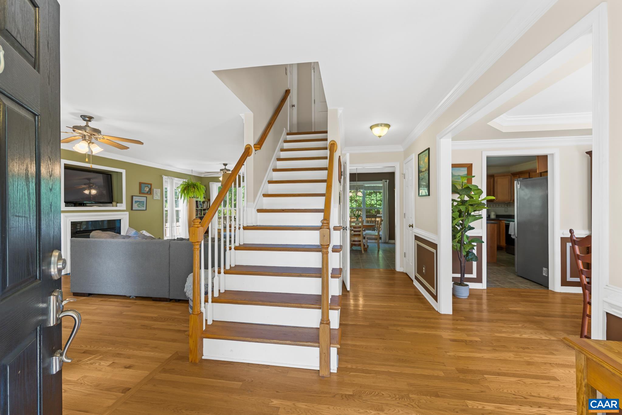 46 ROCK CREEK LN