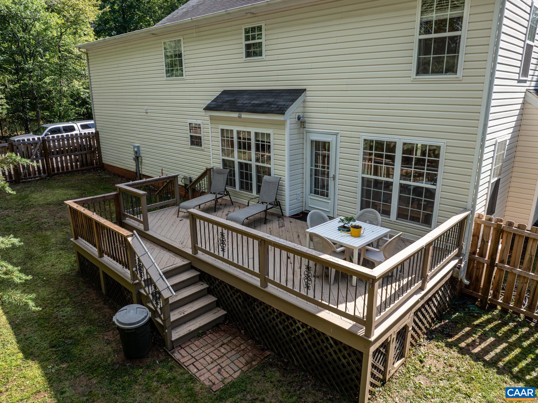 46 ROCK CREEK LN