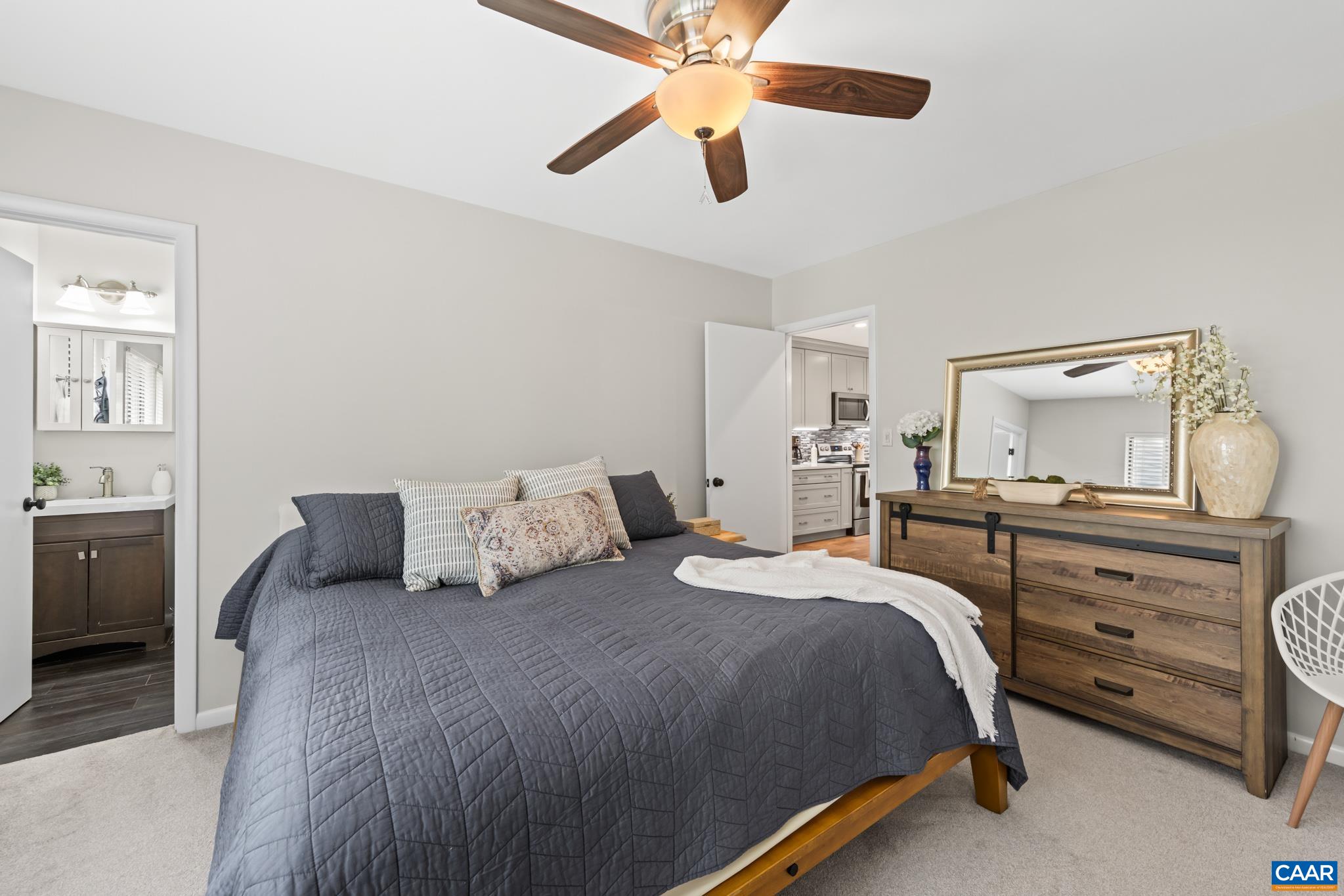 101 BLITHE CT