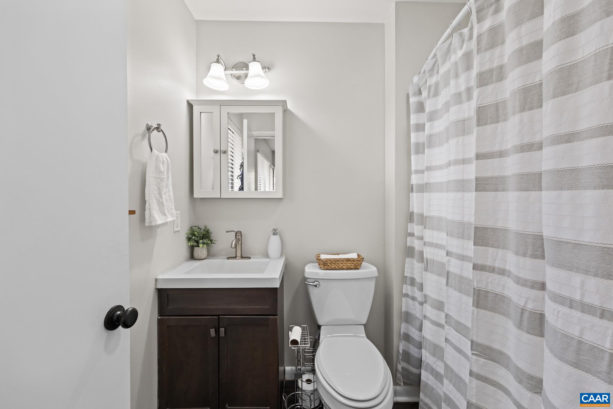101 BLITHE CT