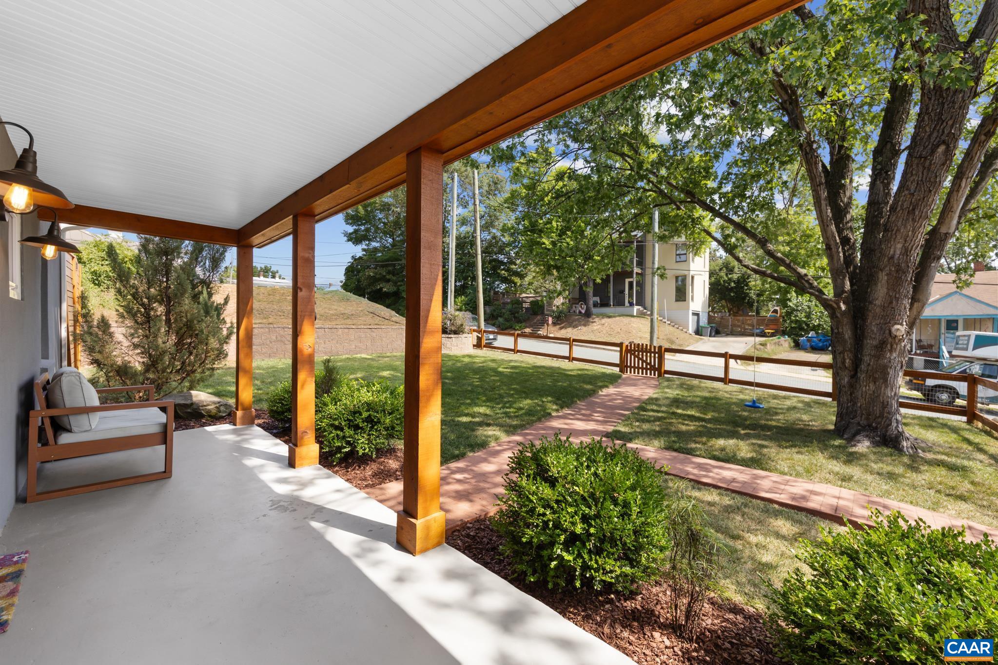 226 LANKFORD AVE