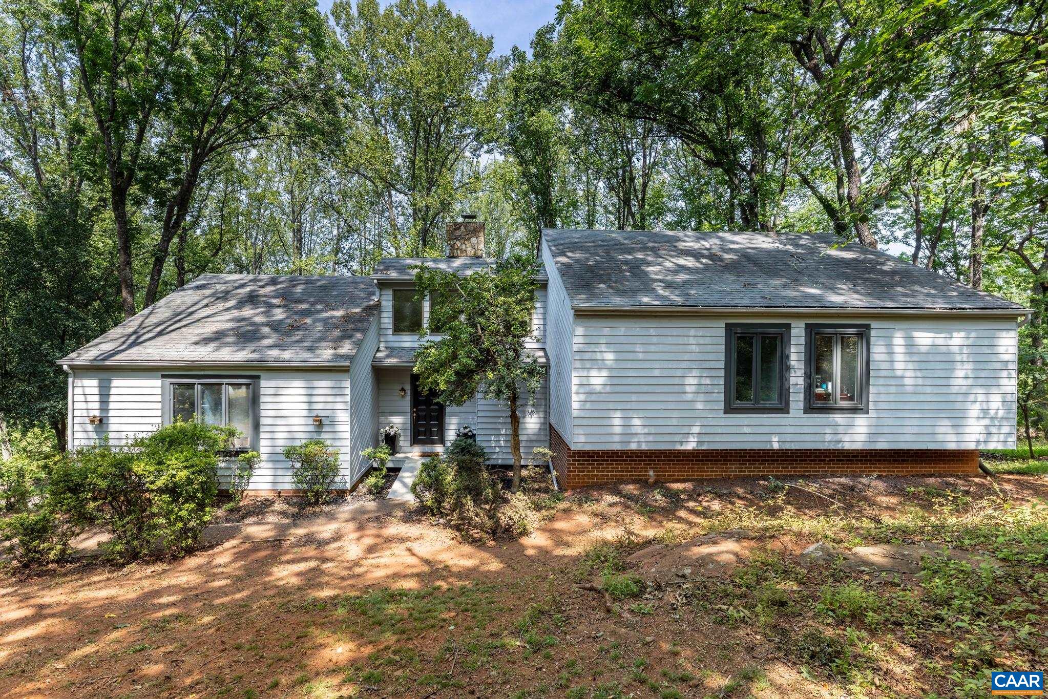 1880 NORTH PANTOPS DR