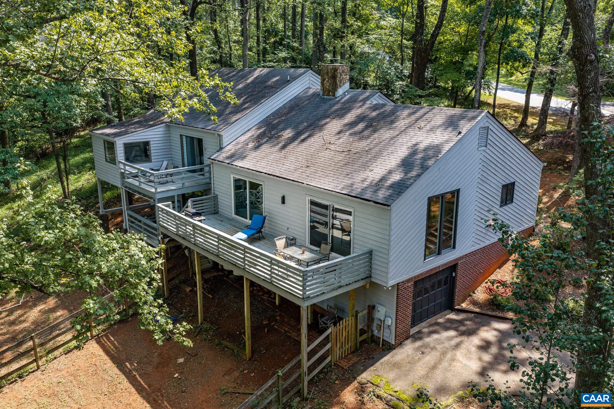 1880 NORTH PANTOPS DR