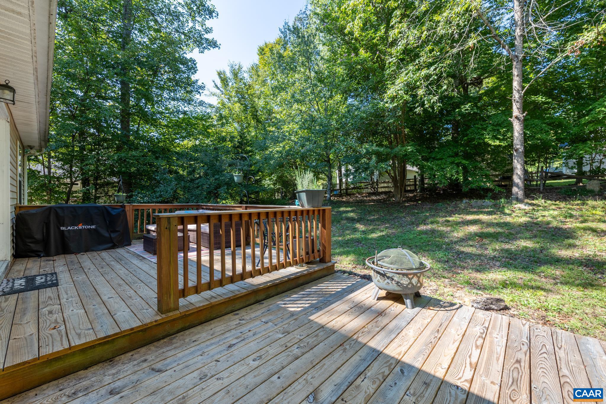 10 IROQUOIS WAY