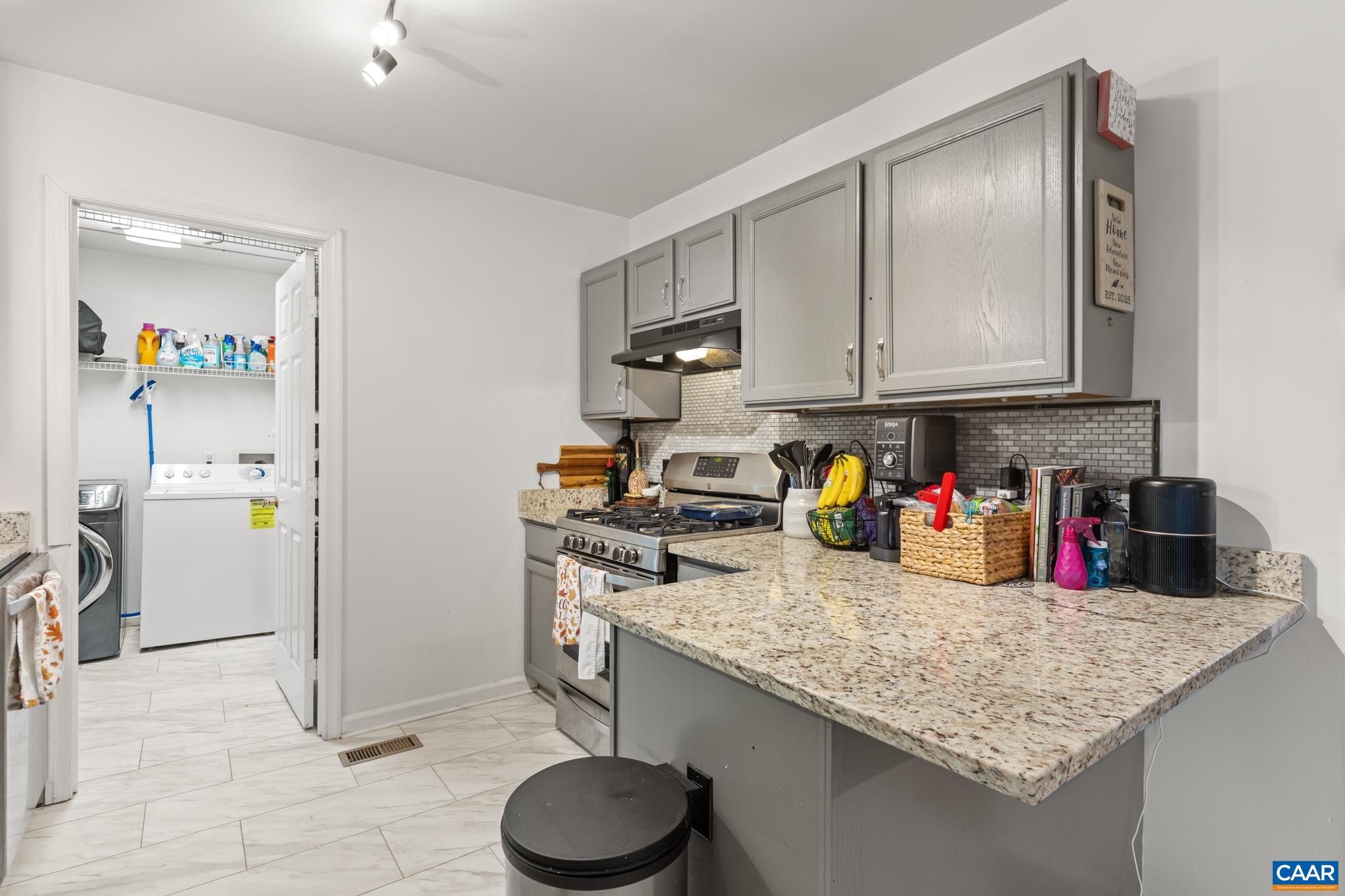 10 IROQUOIS WAY