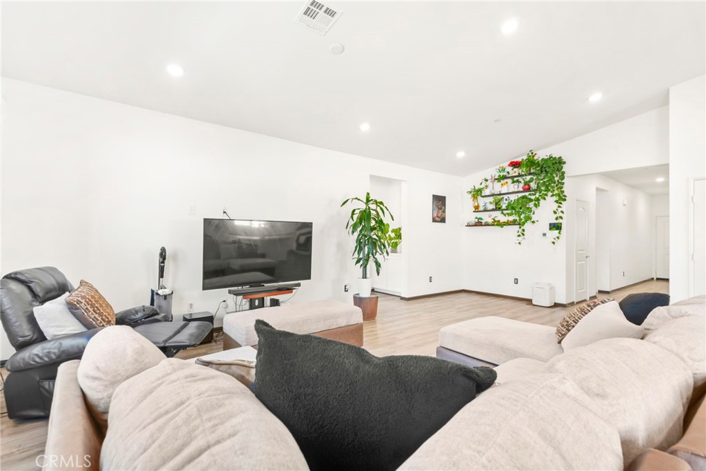 26616 Baneberry Court