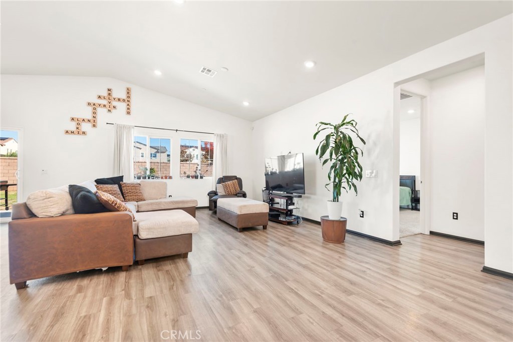 26616 Baneberry Court