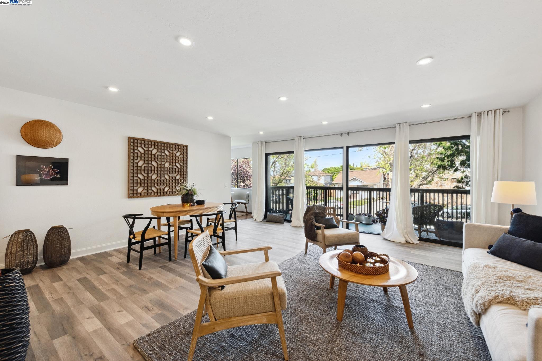 1810 Central Ave # 205
