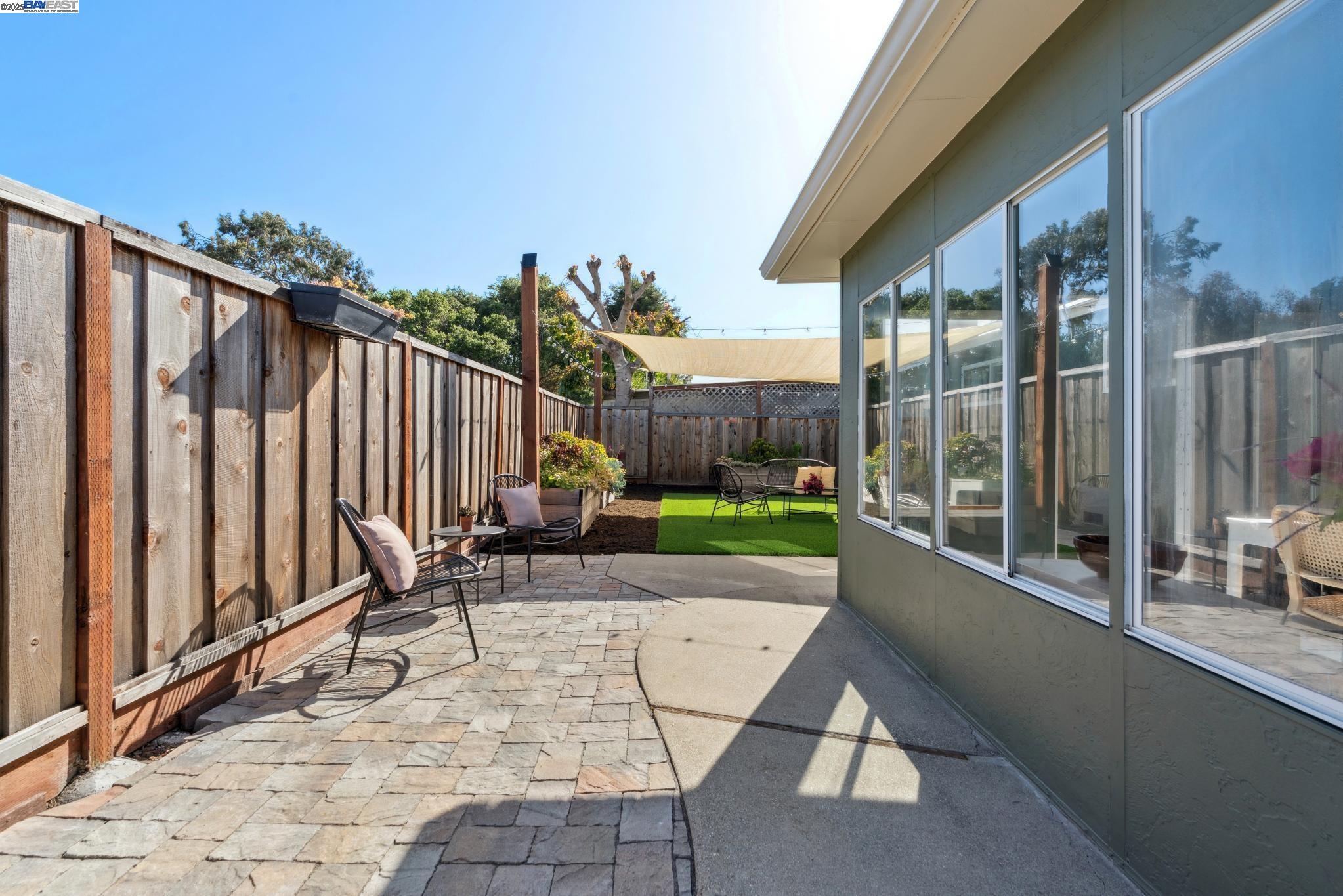1958 Vining Dr