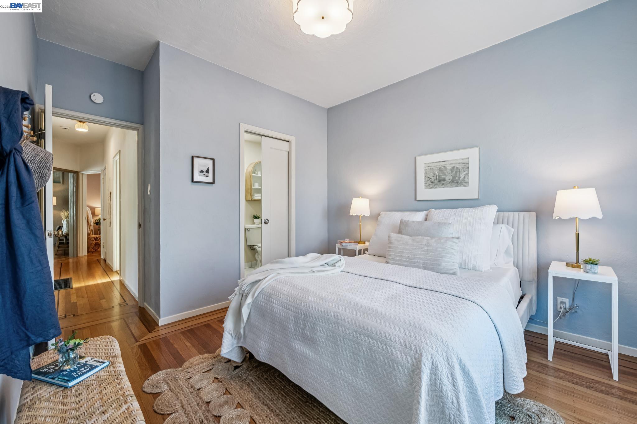 467 Santa Clara Ave