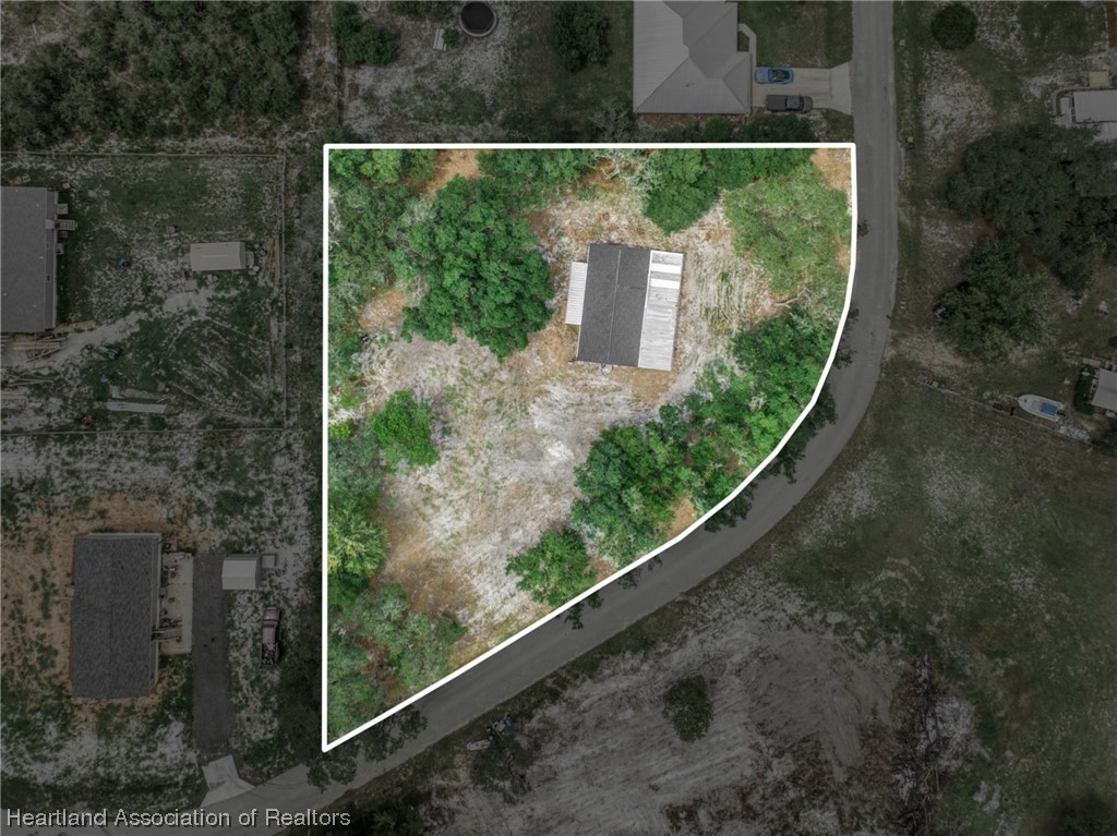 3290 N Horseshoe Drive