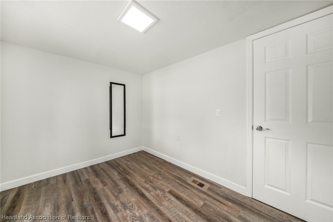 3290 N Horseshoe Drive